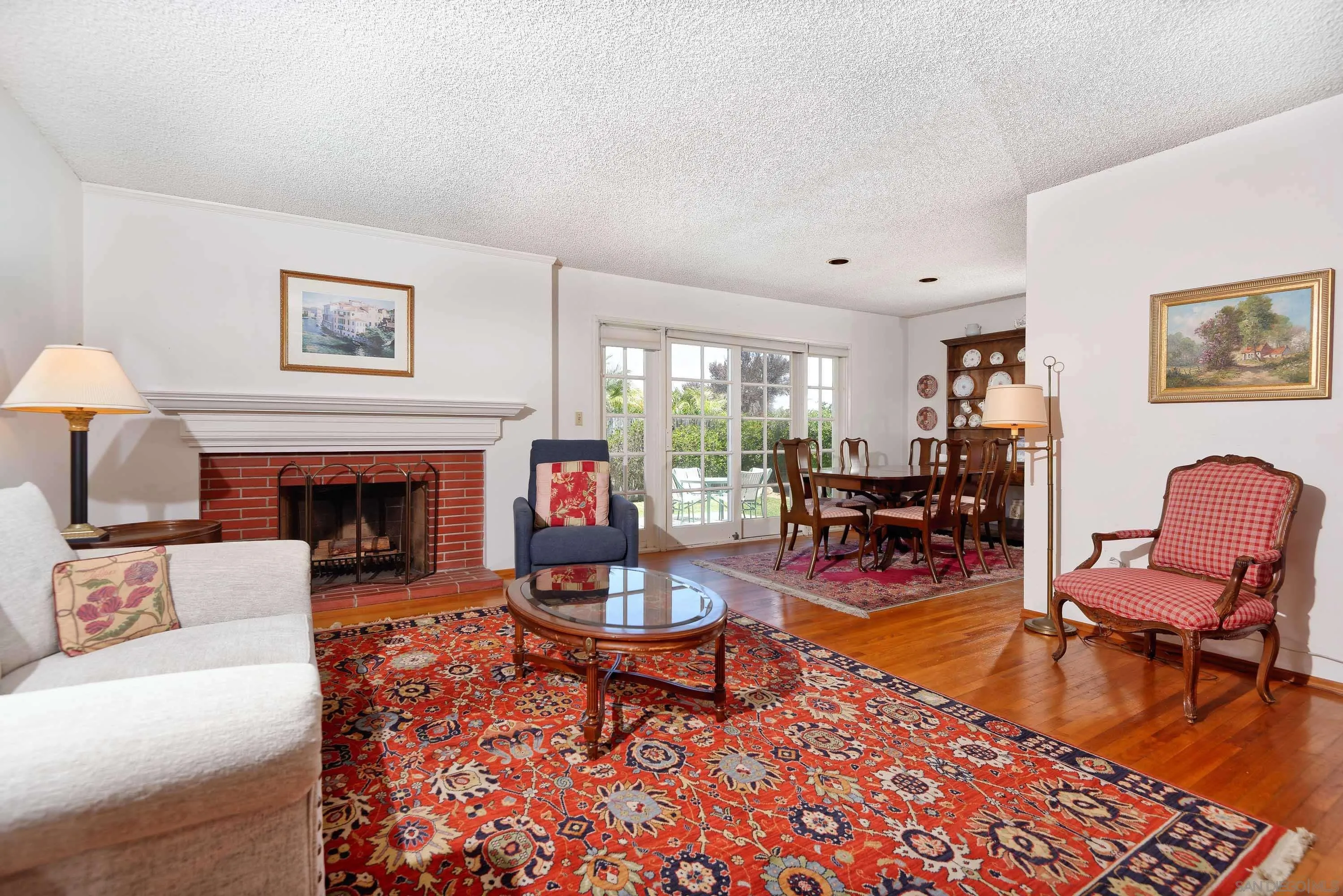 https://cdn.realtyfeed.com/cdn/127/260013246/24bdd9a7289fe9a5f64eaf0257190c83.webp