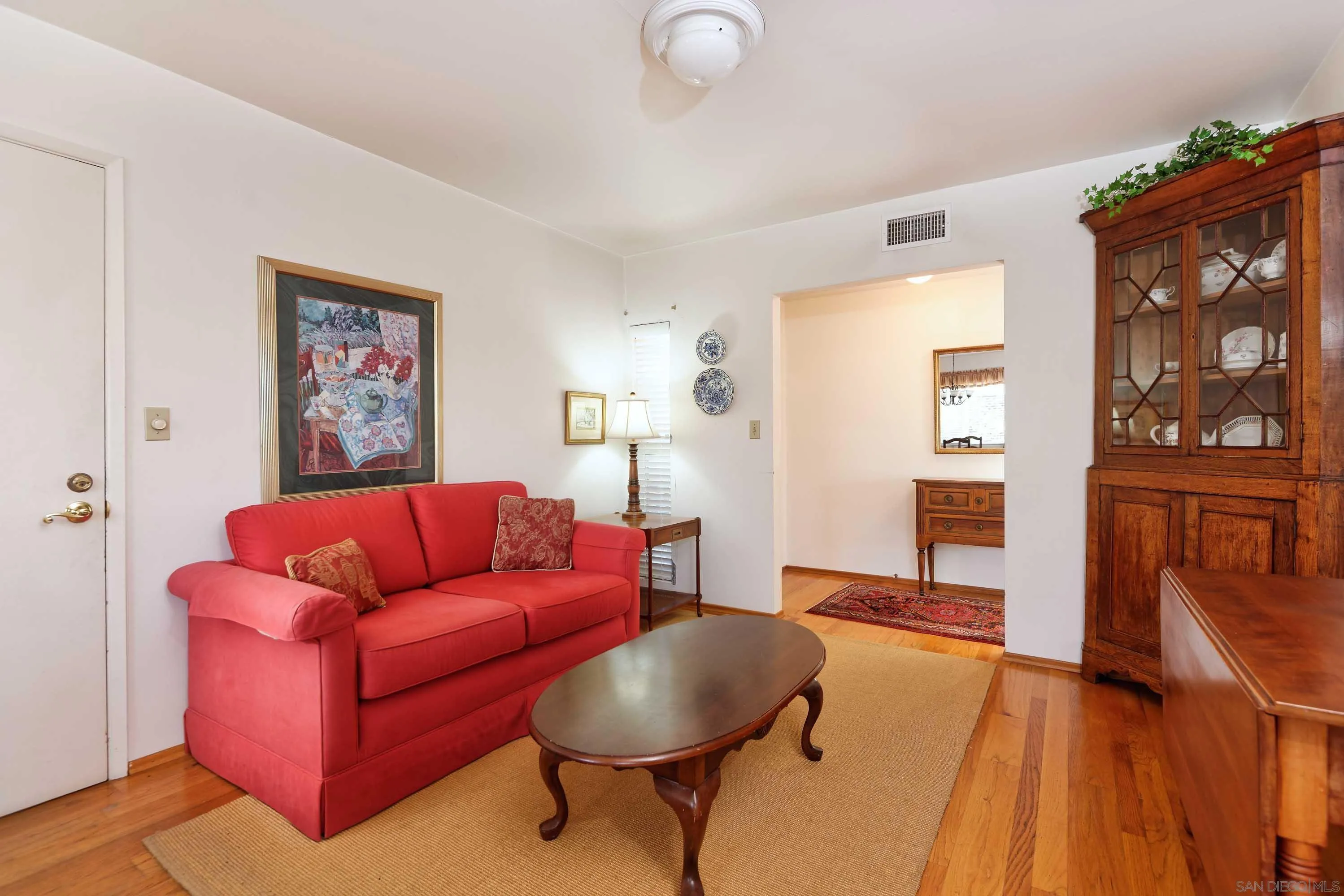 https://cdn.realtyfeed.com/cdn/127/260013246/80f982691adc3ce47d72fcd023d8cc36.webp