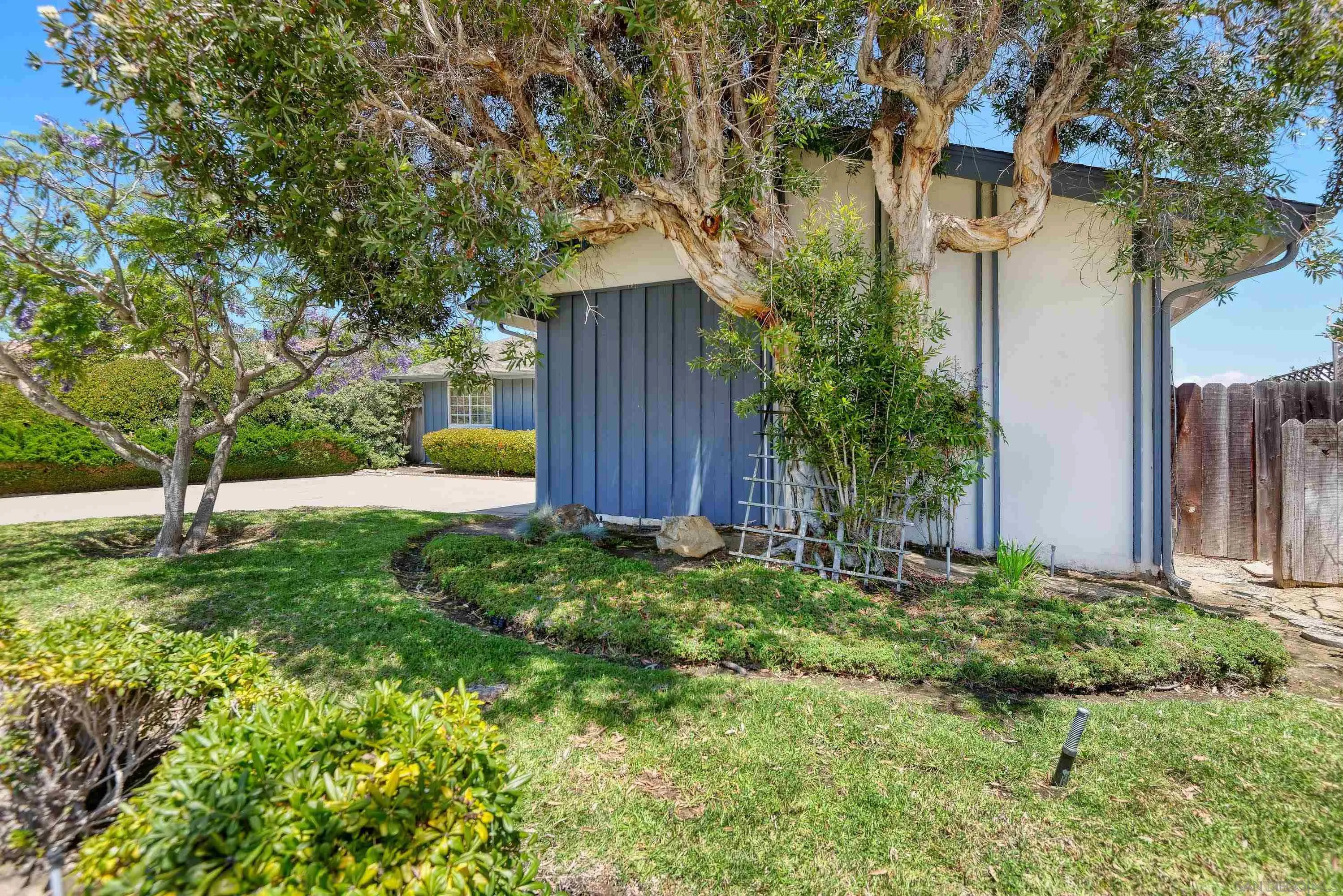 https://cdn.realtyfeed.com/cdn/127/260013246/93e6ca369eddd9d004b6c13ae43d50a2.webp