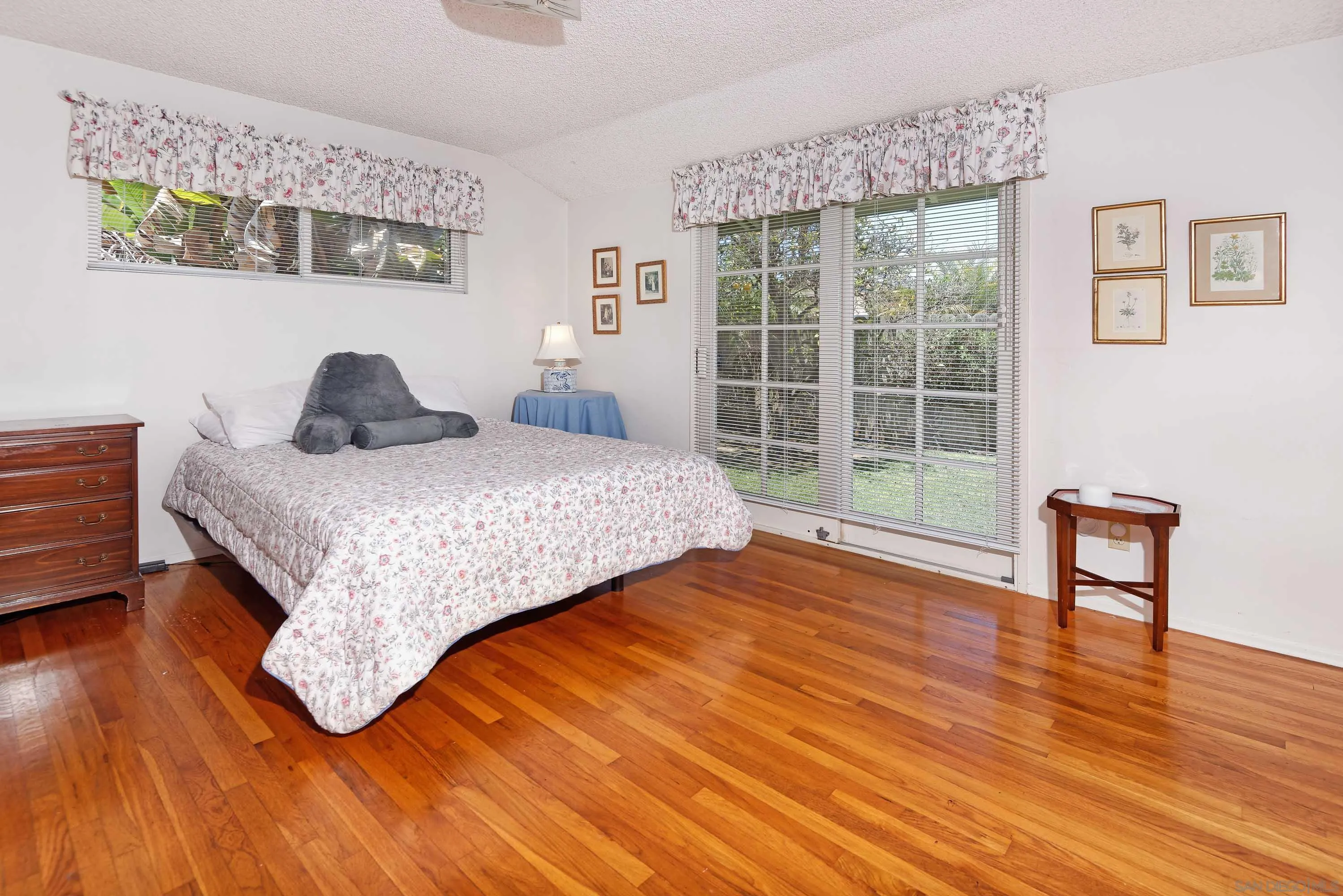 https://cdn.realtyfeed.com/cdn/127/260013246/af3a290dc87c8cfba34cb2a105048ba7.webp
