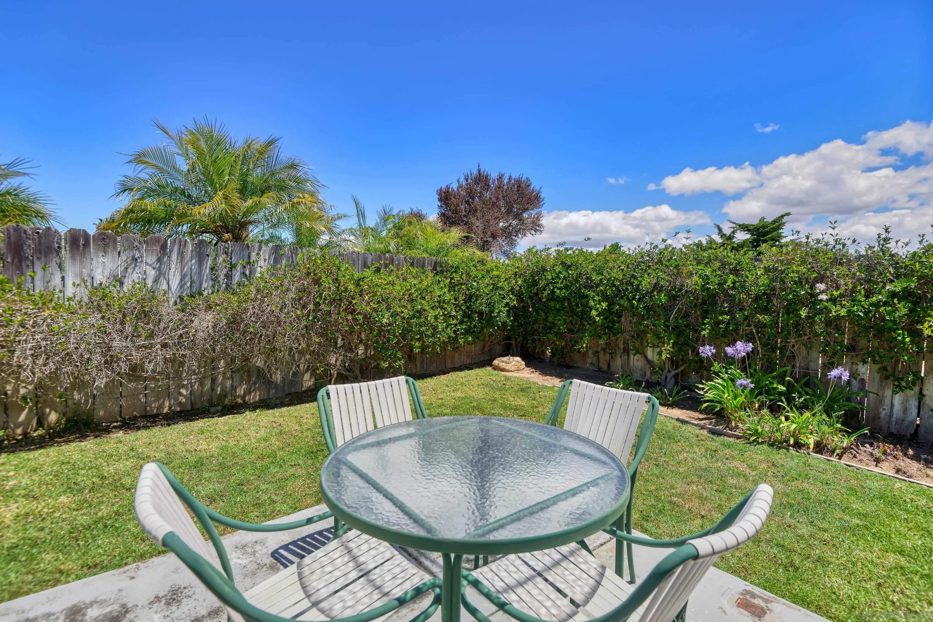 https://cdn.realtyfeed.com/cdn/127/260013246/d954a5aa21618b61c302d8d6eb3e0fb6.webp