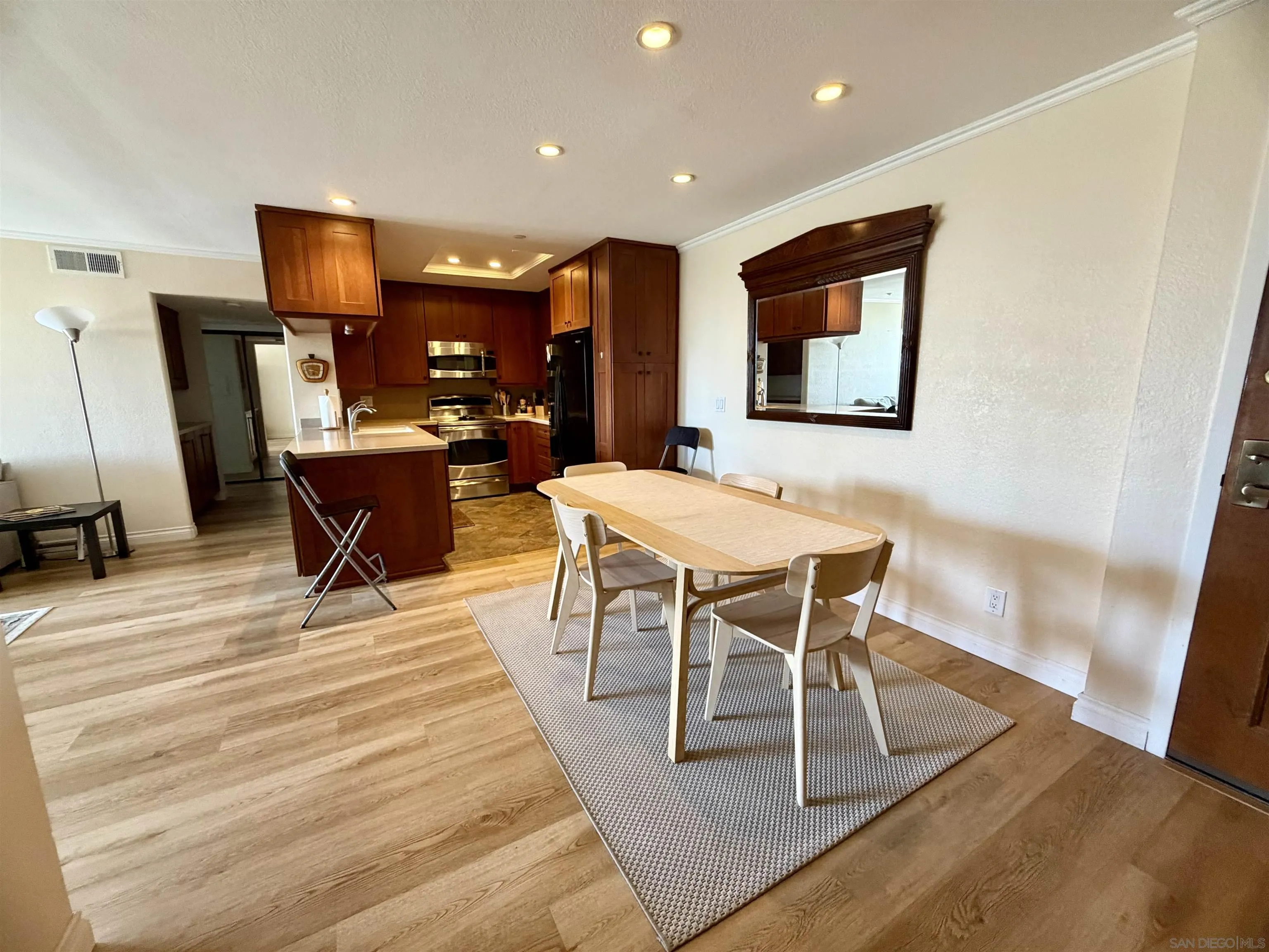 Photo #11: 260013249 Listing: Photo #11