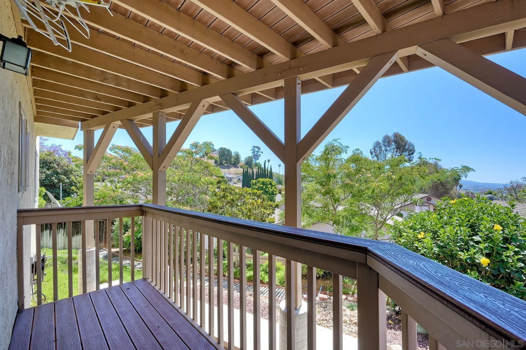 https://cdn.realtyfeed.com/cdn/127/260013264/a23bf704e5e2bf75c9c5bf7615467ed8.webp