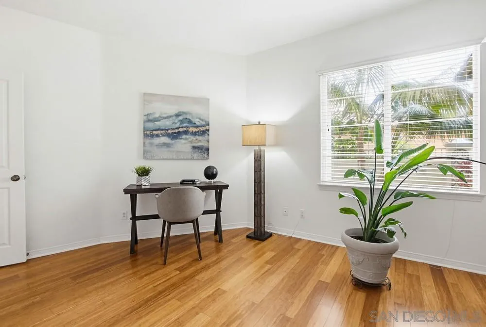 https://cdn.realtyfeed.com/cdn/127/260013266/74d53e789ba12618c494a0d1847187f8.webp