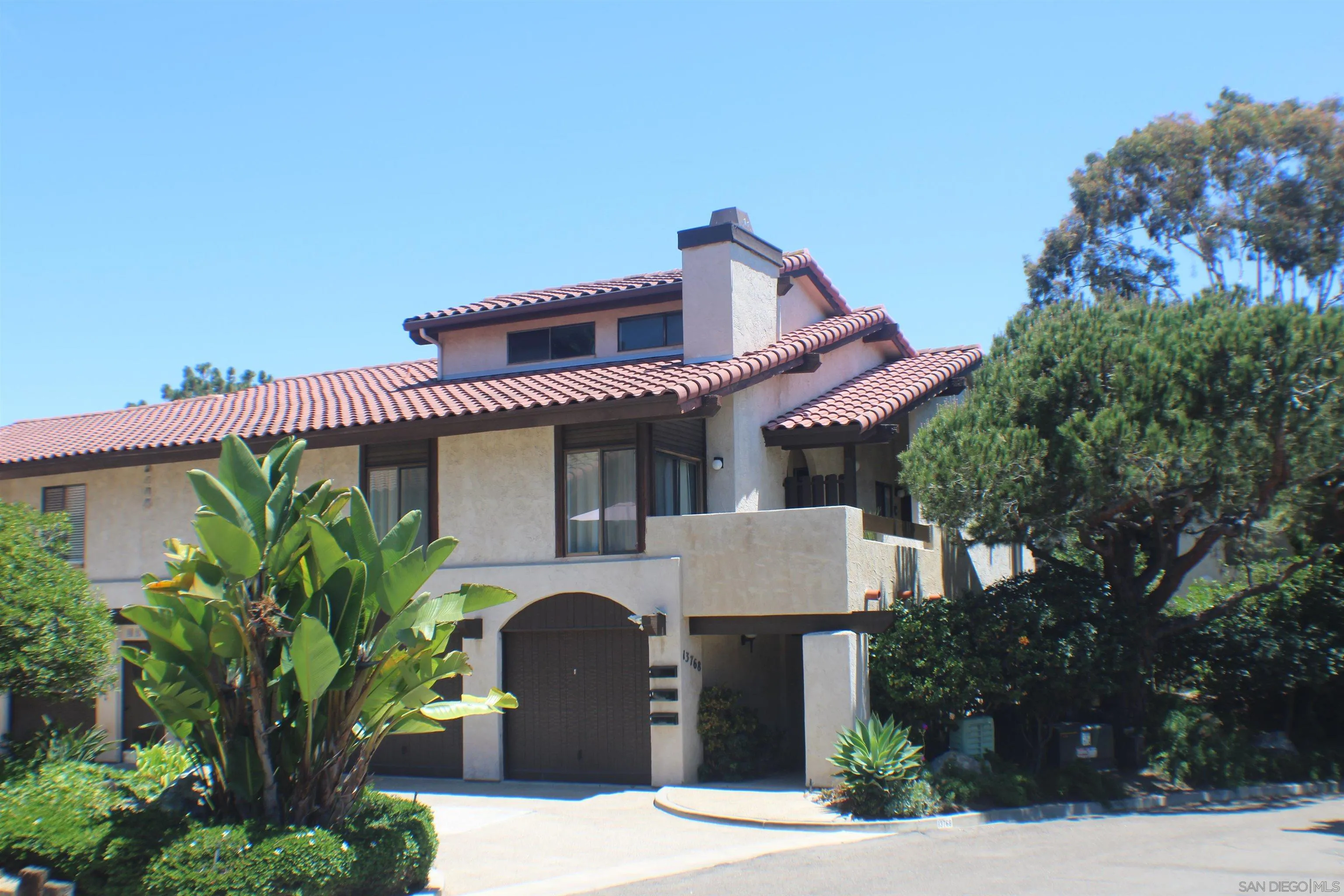 https://cdn.realtyfeed.com/cdn/127/260013267/4b735a4bedf50f2ae2fe585cf133cb6f.webp