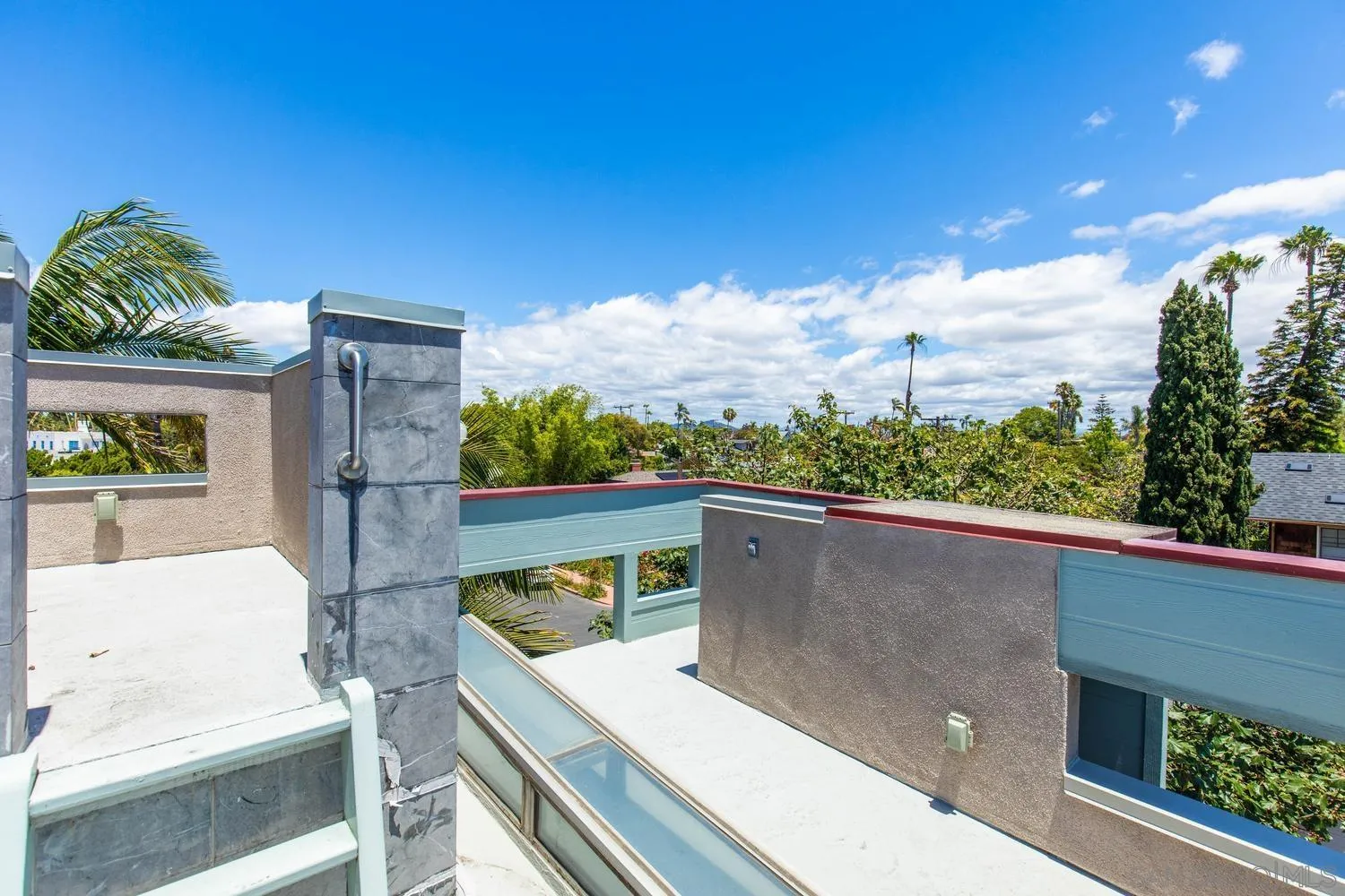 https://cdn.realtyfeed.com/cdn/127/260013269/2f774155d60433996b22d53fffa8711b.webp