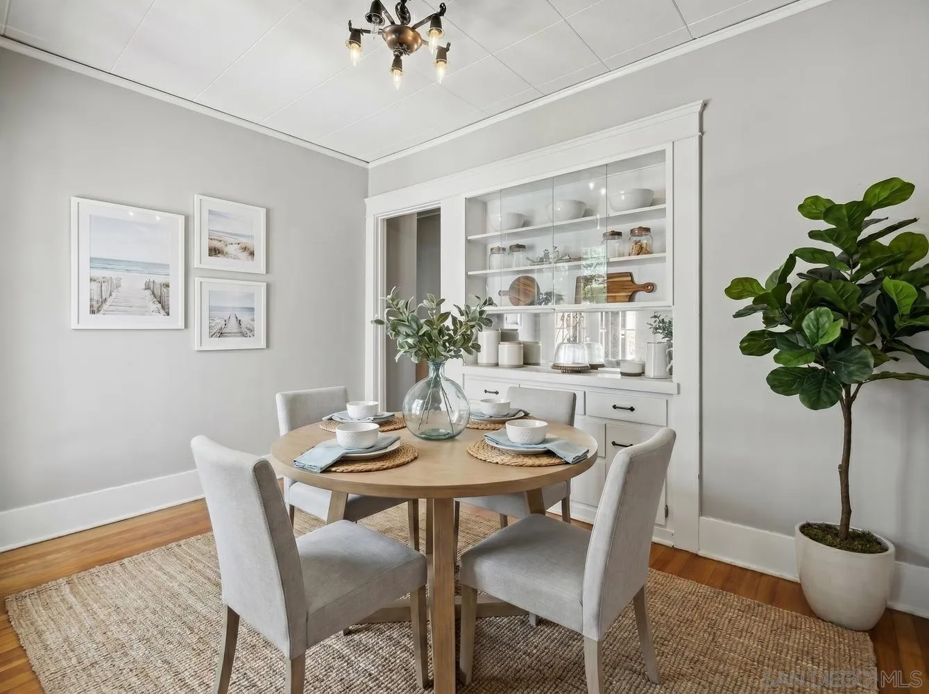 https://cdn.realtyfeed.com/cdn/127/260013269/4df858d2dacf383f9a40ae3d09a955c0.webp