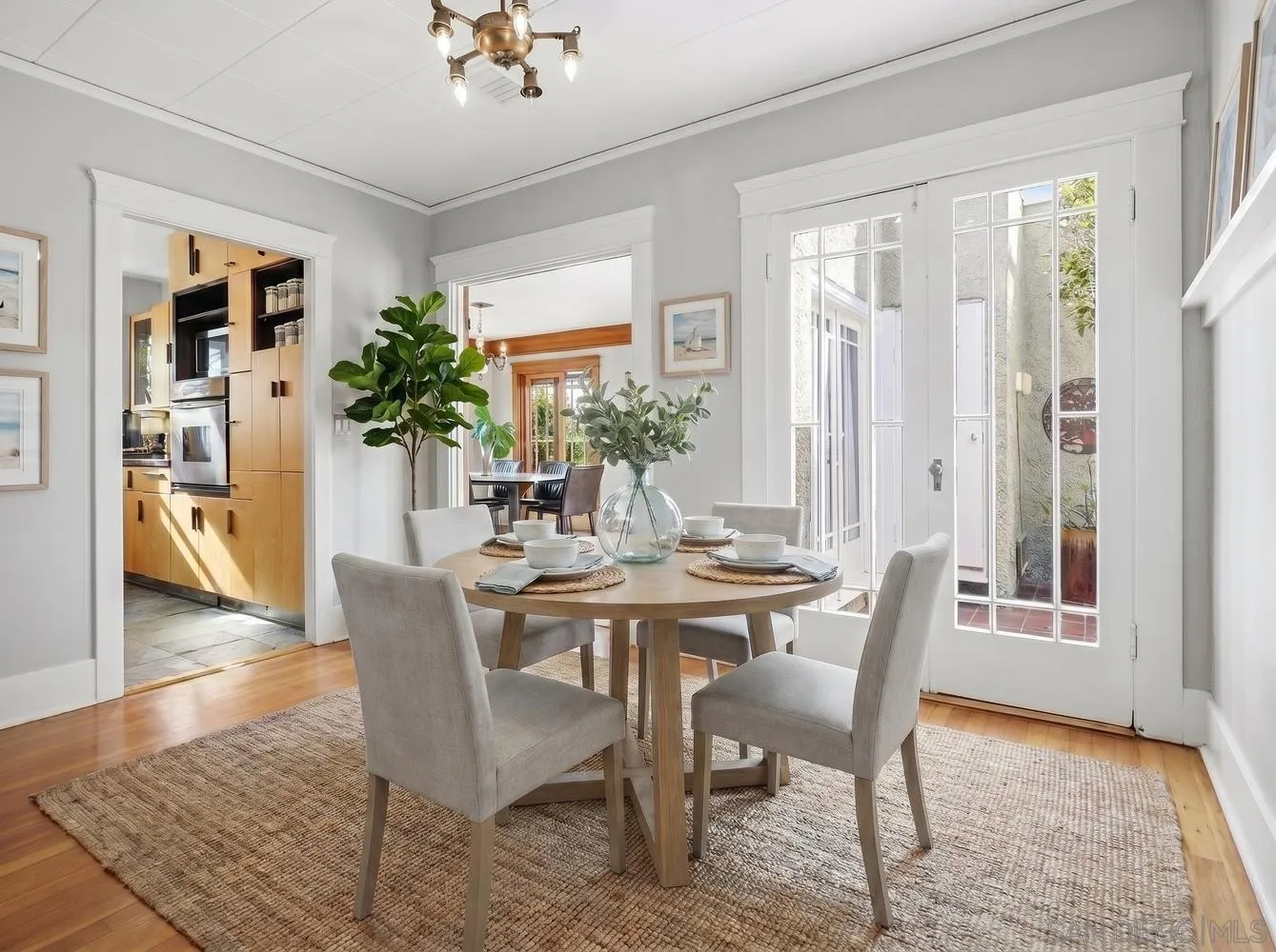 https://cdn.realtyfeed.com/cdn/127/260013269/58e91f0a3a8e2303e90dbbc69a0a37ae.webp