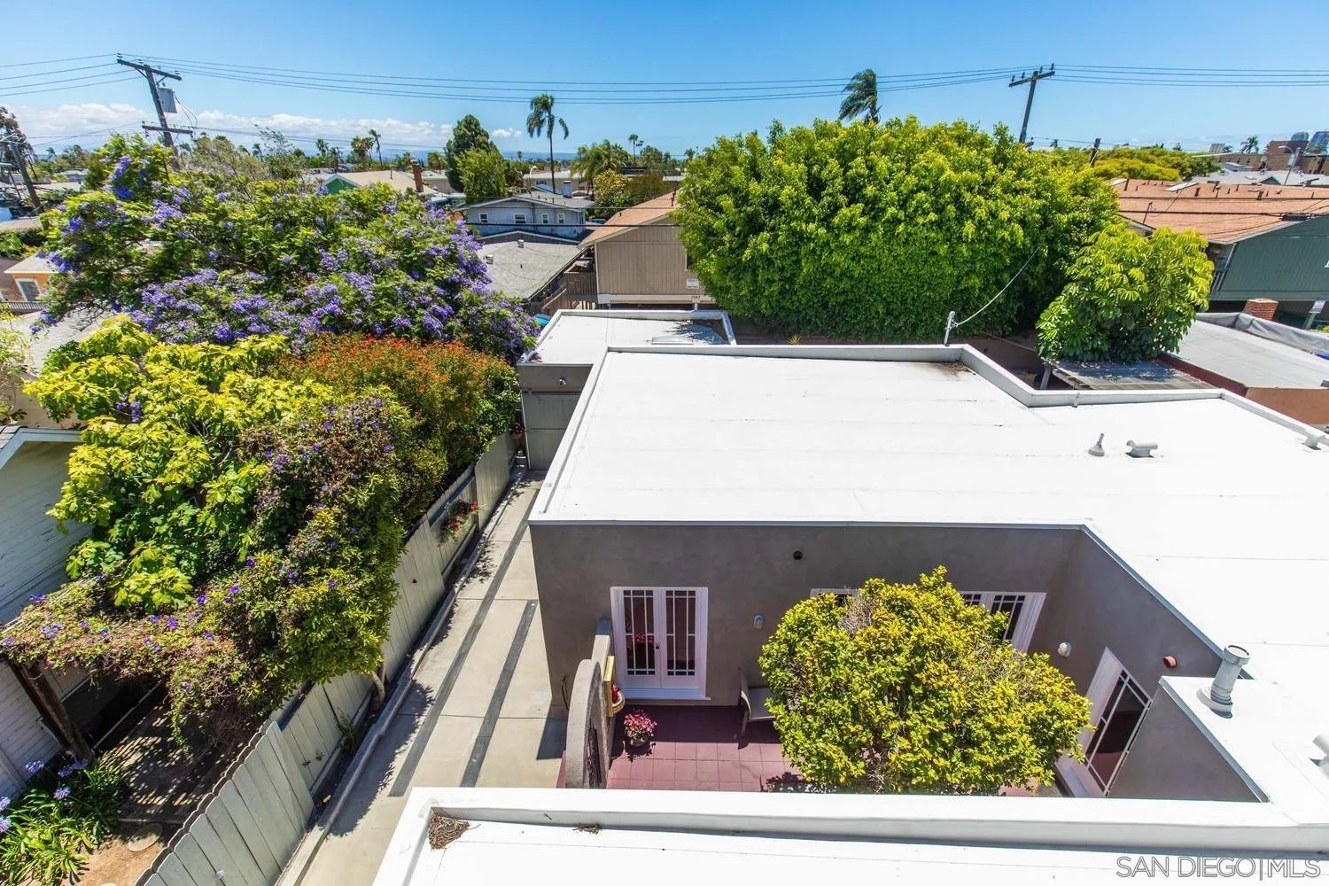https://cdn.realtyfeed.com/cdn/127/260013269/67d23de20b6068b3deb23dfb98db0849.webp