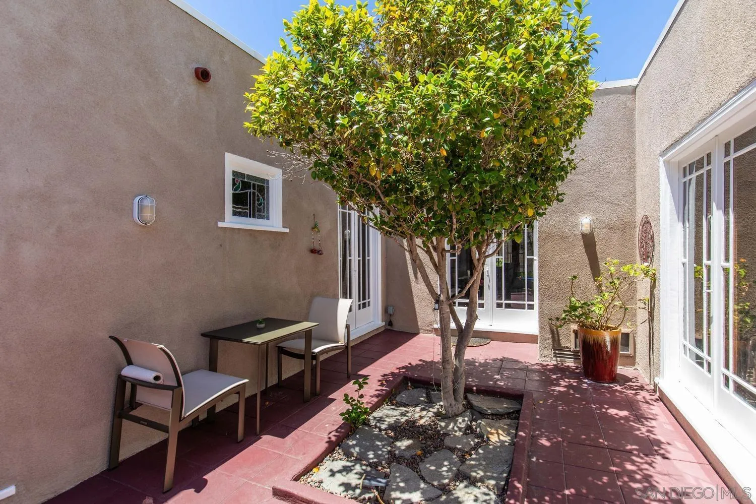 https://cdn.realtyfeed.com/cdn/127/260013269/6d58b56a8ce2630e14b738973fceab32.webp