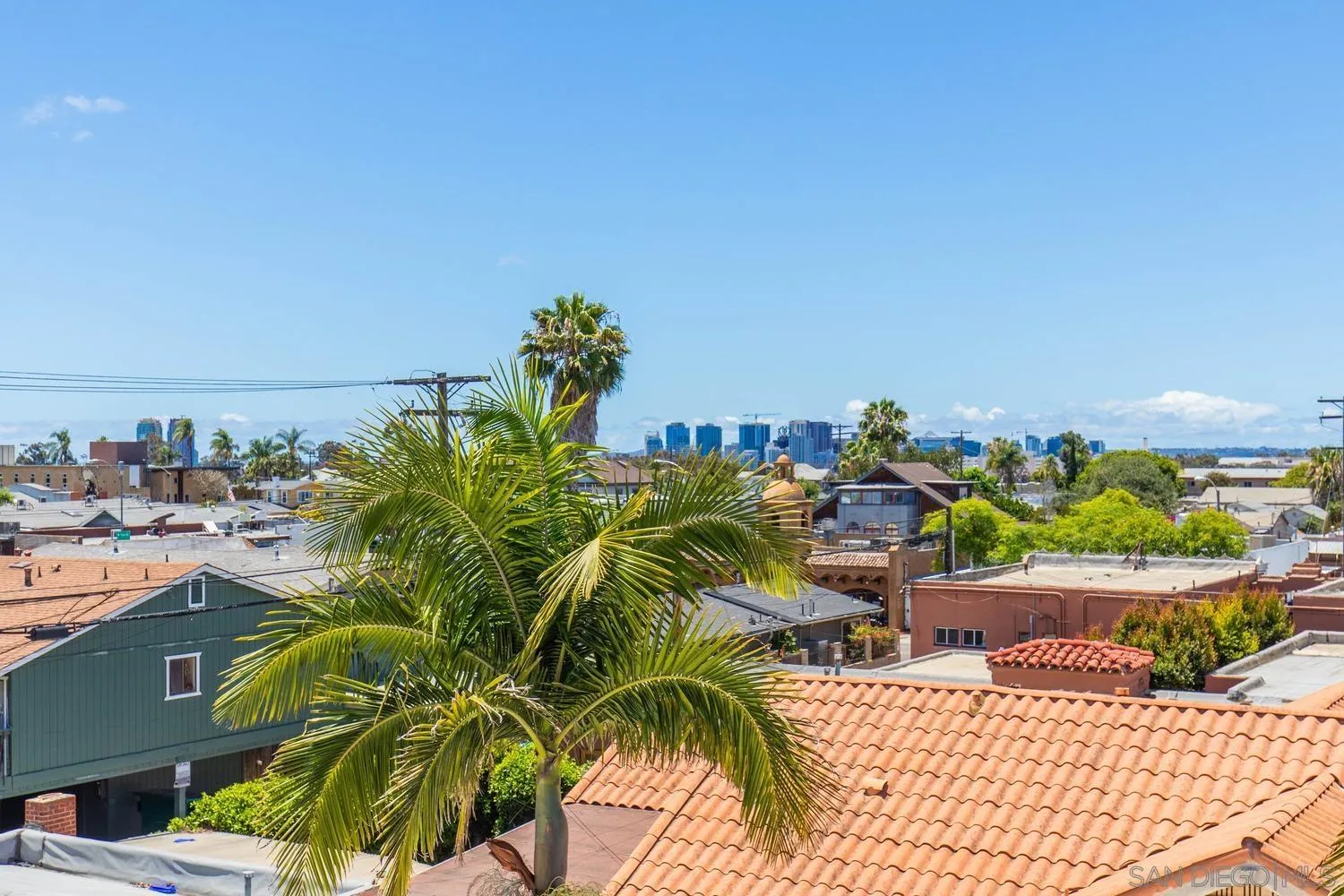 https://cdn.realtyfeed.com/cdn/127/260013269/b99ad89ffe98186873b575fcdc0b19ed.webp