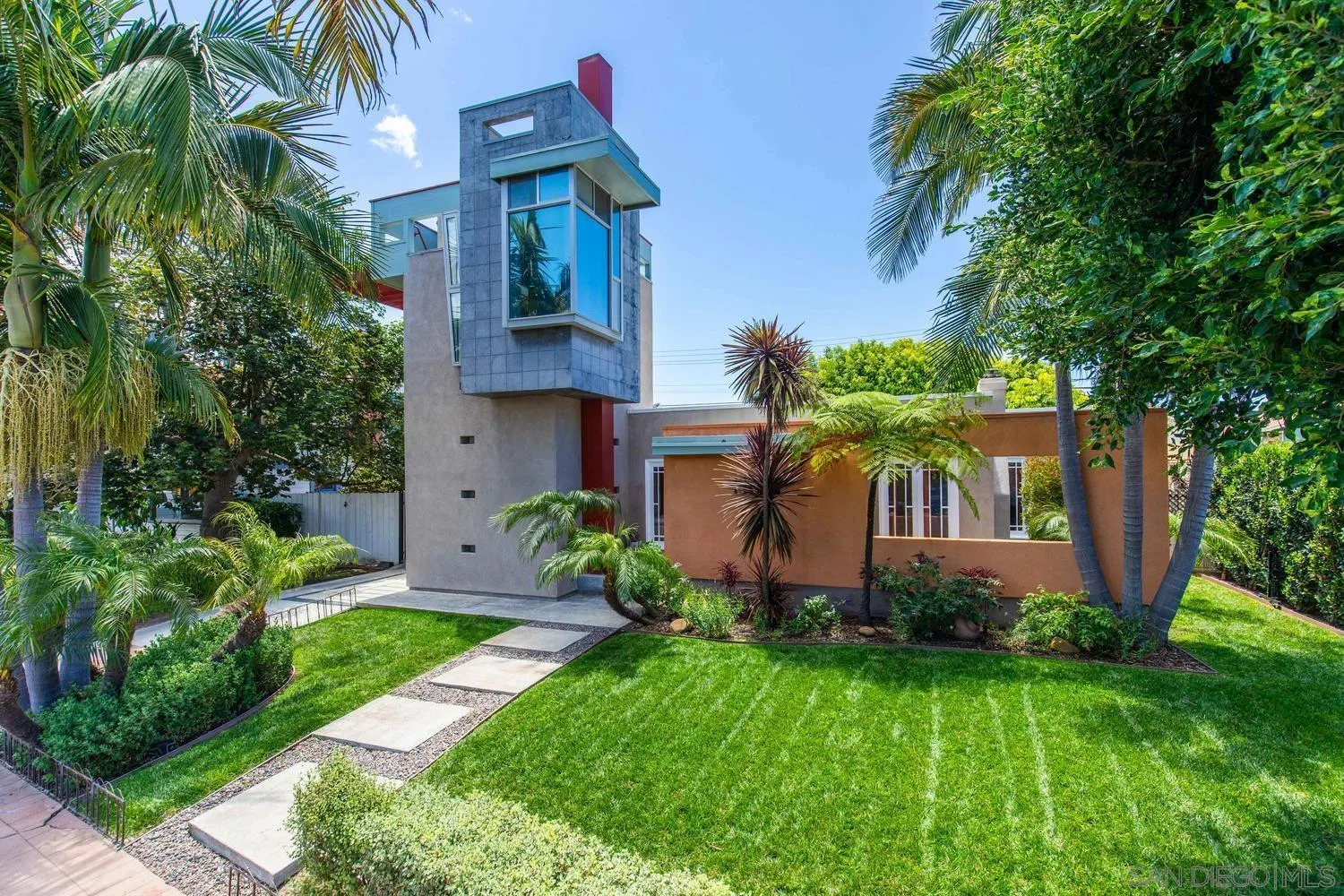https://cdn.realtyfeed.com/cdn/127/260013269/ec167c1a7e3fa286daf074a3dbcc0dee.webp