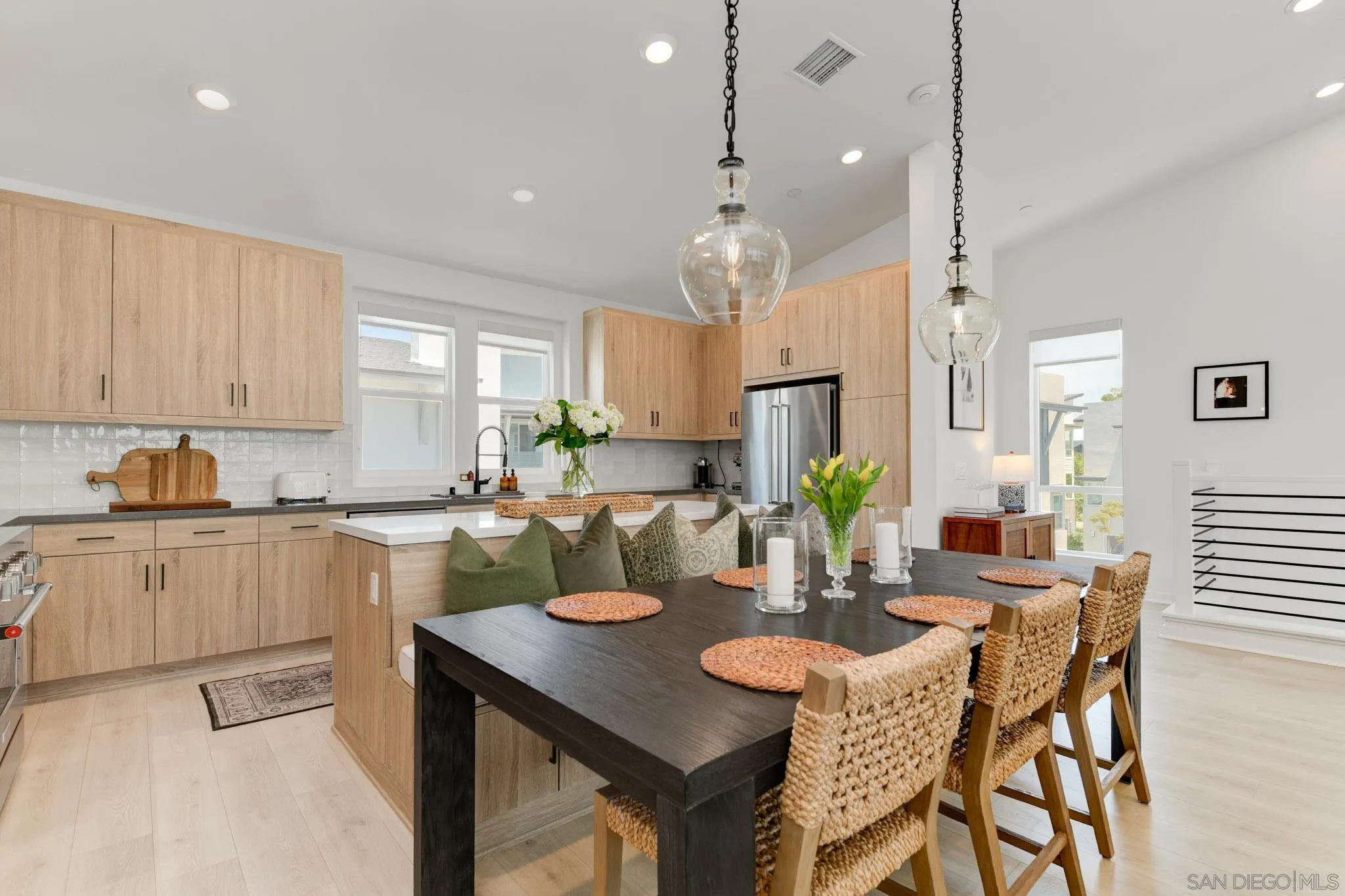 Photo #7: 260013272 Listing: Photo #7