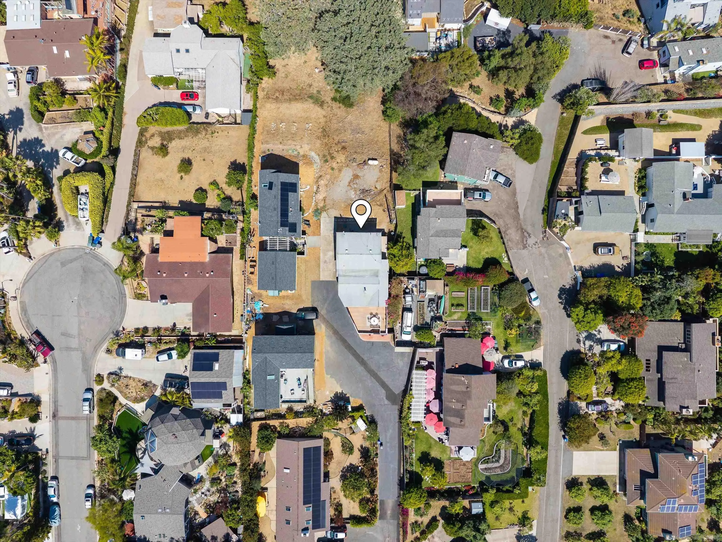https://cdn.realtyfeed.com/cdn/127/260013275/0fd6bd220f4b87ec7c1d92bf80098920.webp