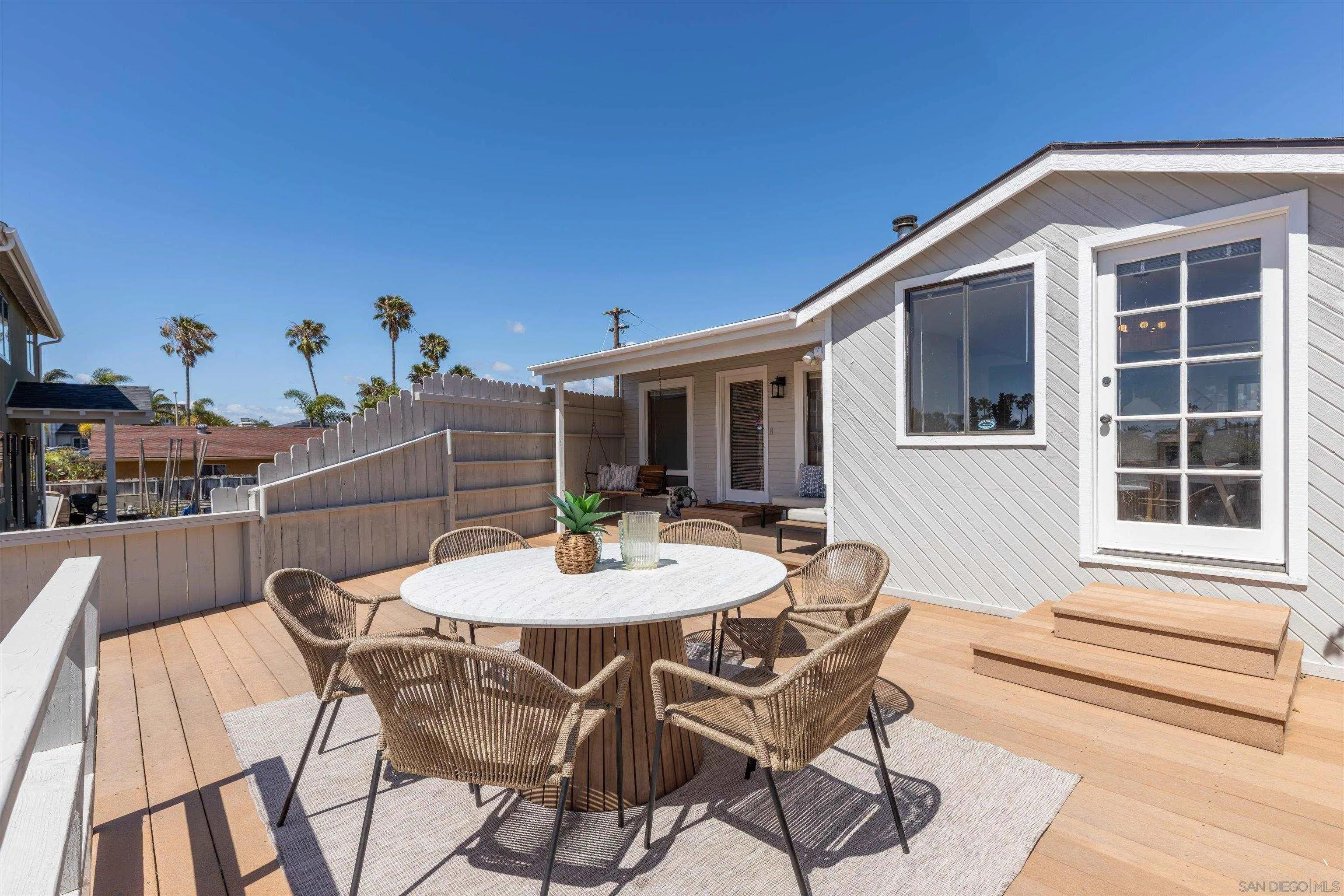 https://cdn.realtyfeed.com/cdn/127/260013275/ec4366b26356859b3b2c39682ffb49ef.webp