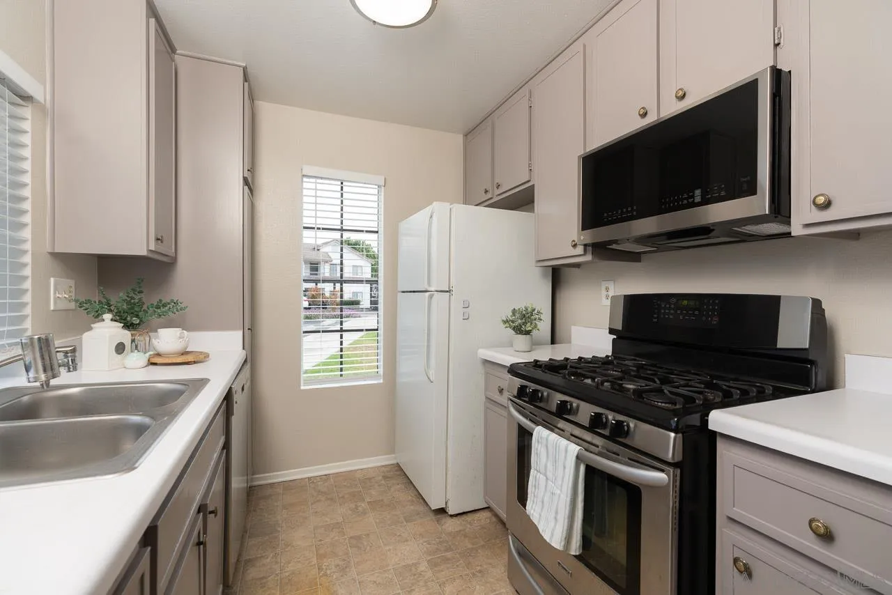 Photo #10: 260013282 Listing: Photo #10
