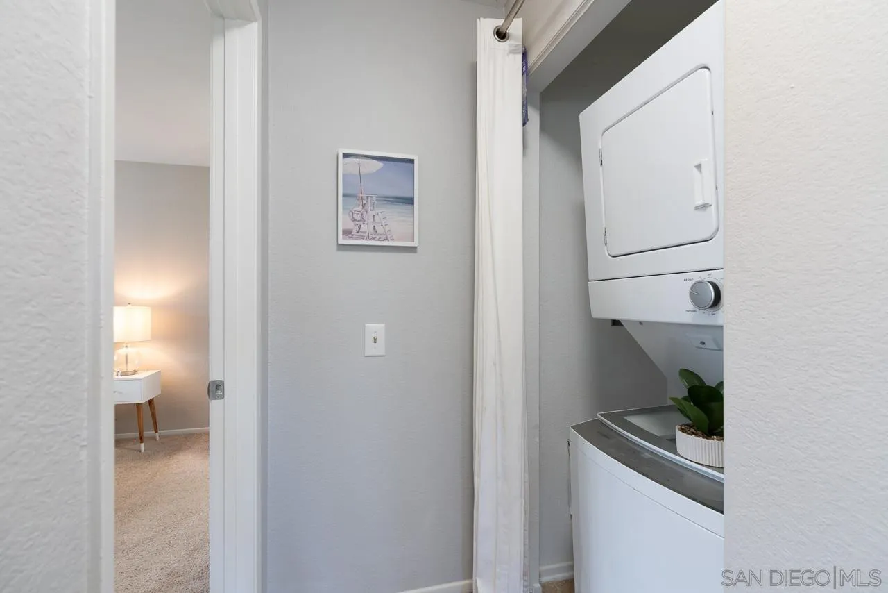 Photo #12: 260013282 Listing: Photo #12