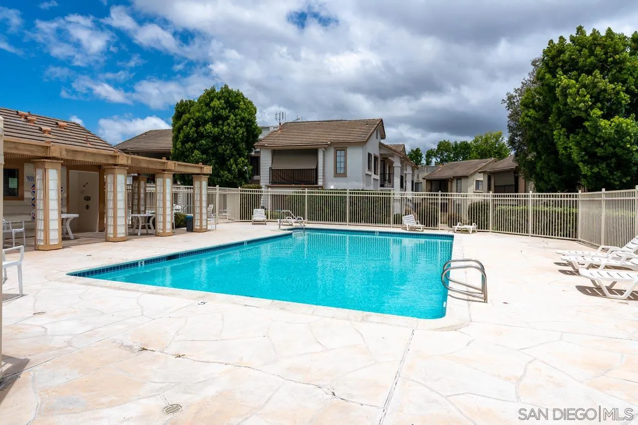 Photo #25: 260013282 Listing: Photo #25