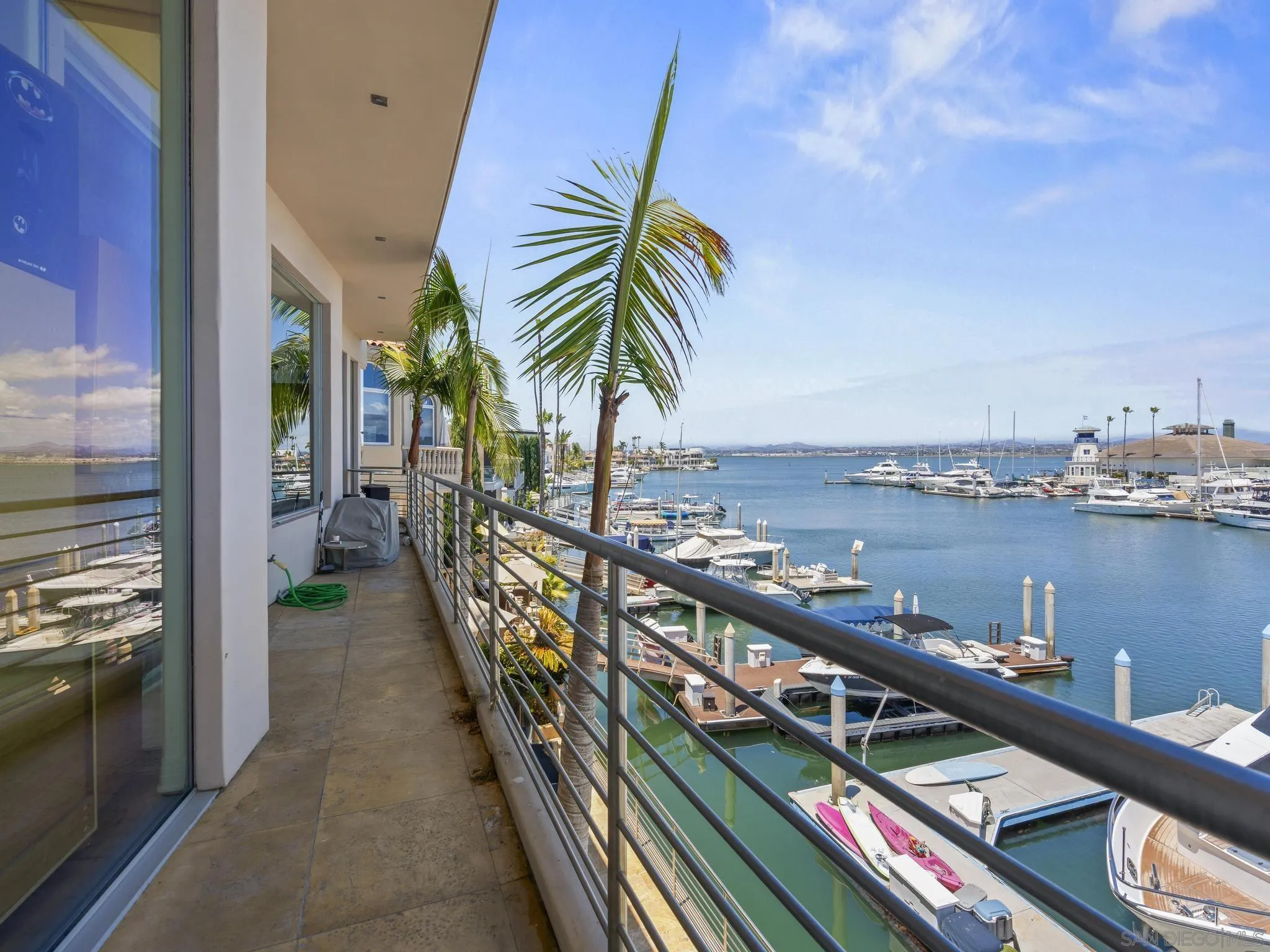 https://cdn.realtyfeed.com/cdn/127/260013286/45b4c6a4fd9334dba31fbc6c11c3beec.webp