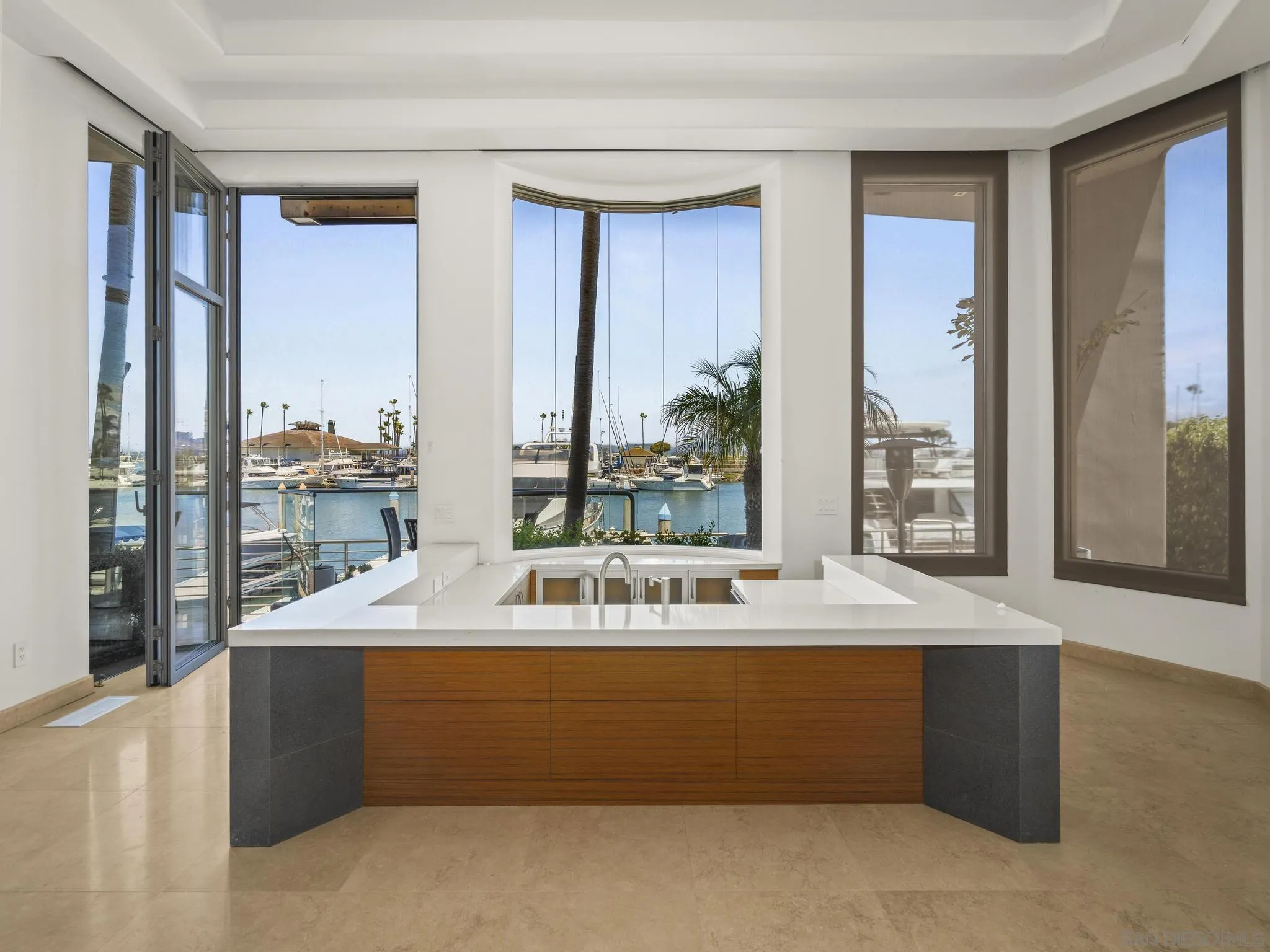 https://cdn.realtyfeed.com/cdn/127/260013286/5feedacc592d8030d63c5b42bd5d6ac6.webp