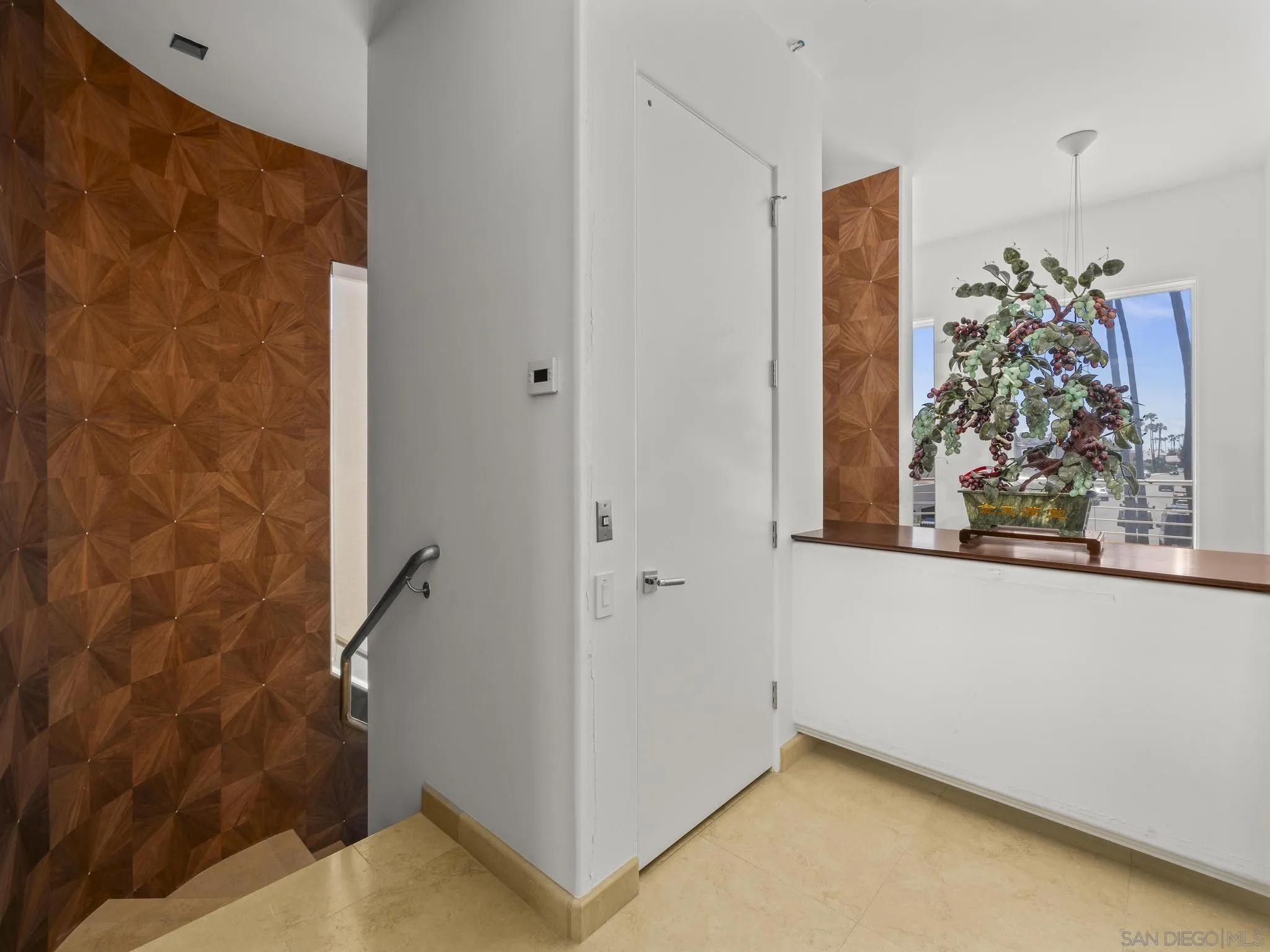 https://cdn.realtyfeed.com/cdn/127/260013286/76f3d825b4ca178455e56d94f0eb1ec7.webp