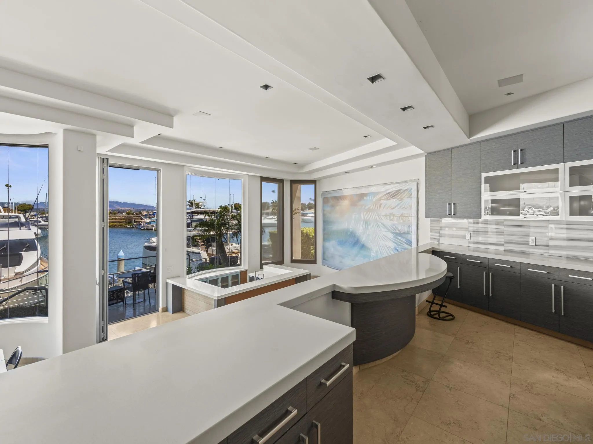 https://cdn.realtyfeed.com/cdn/127/260013286/fbb6f9a744a6fae3bf4cacc4e7c67be2.webp