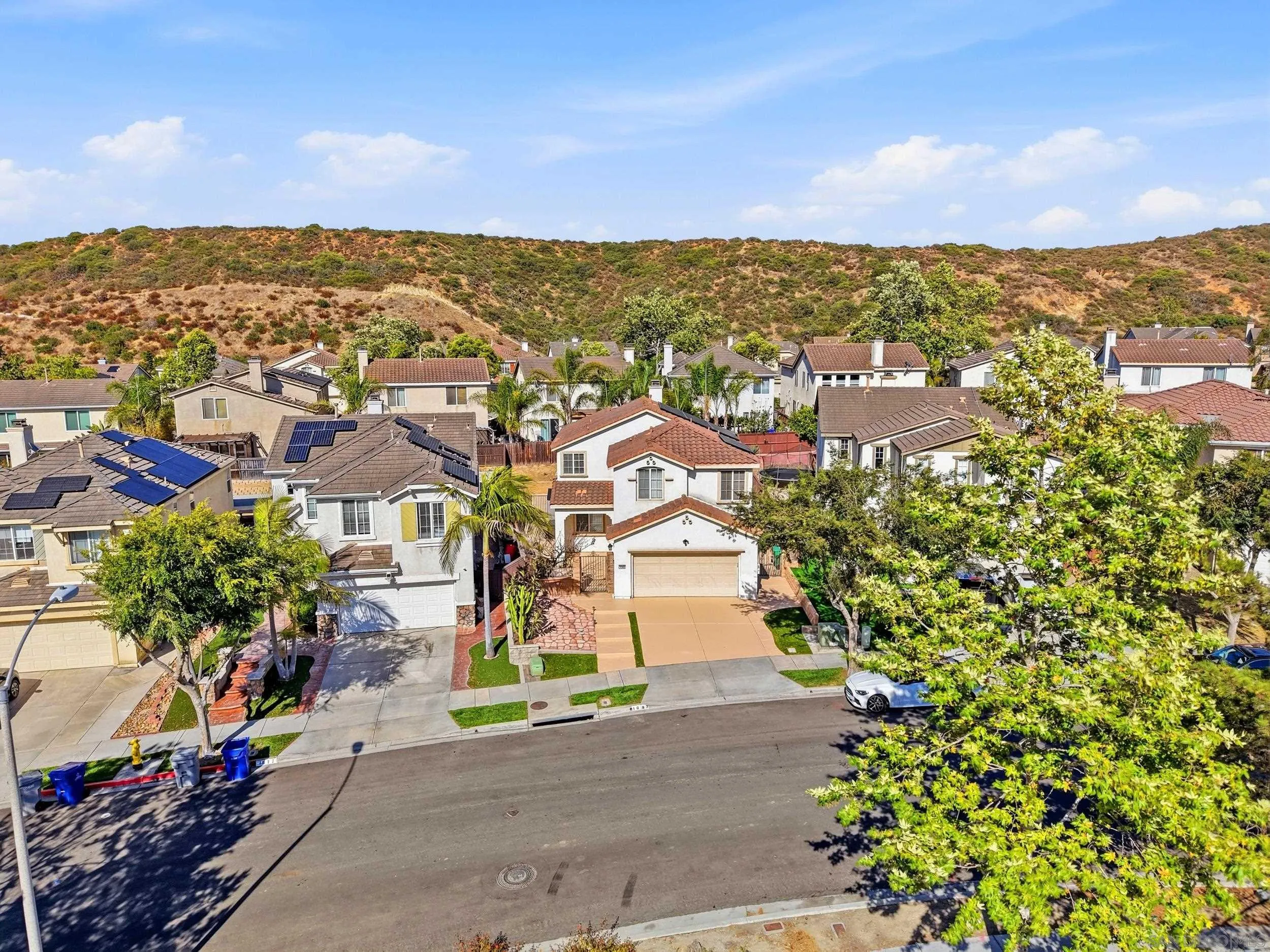 https://cdn.realtyfeed.com/cdn/127/260013287/f4a8a22da26021133f87698271373737.webp