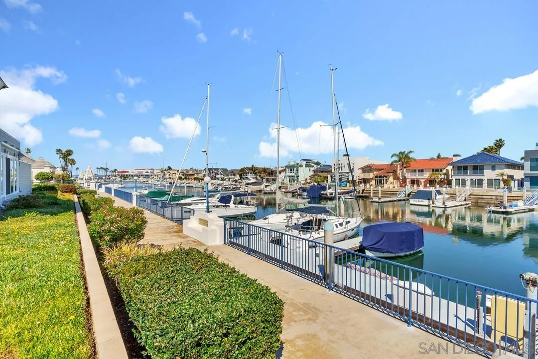 Photo #32: 260013293 Listing: Photo #32