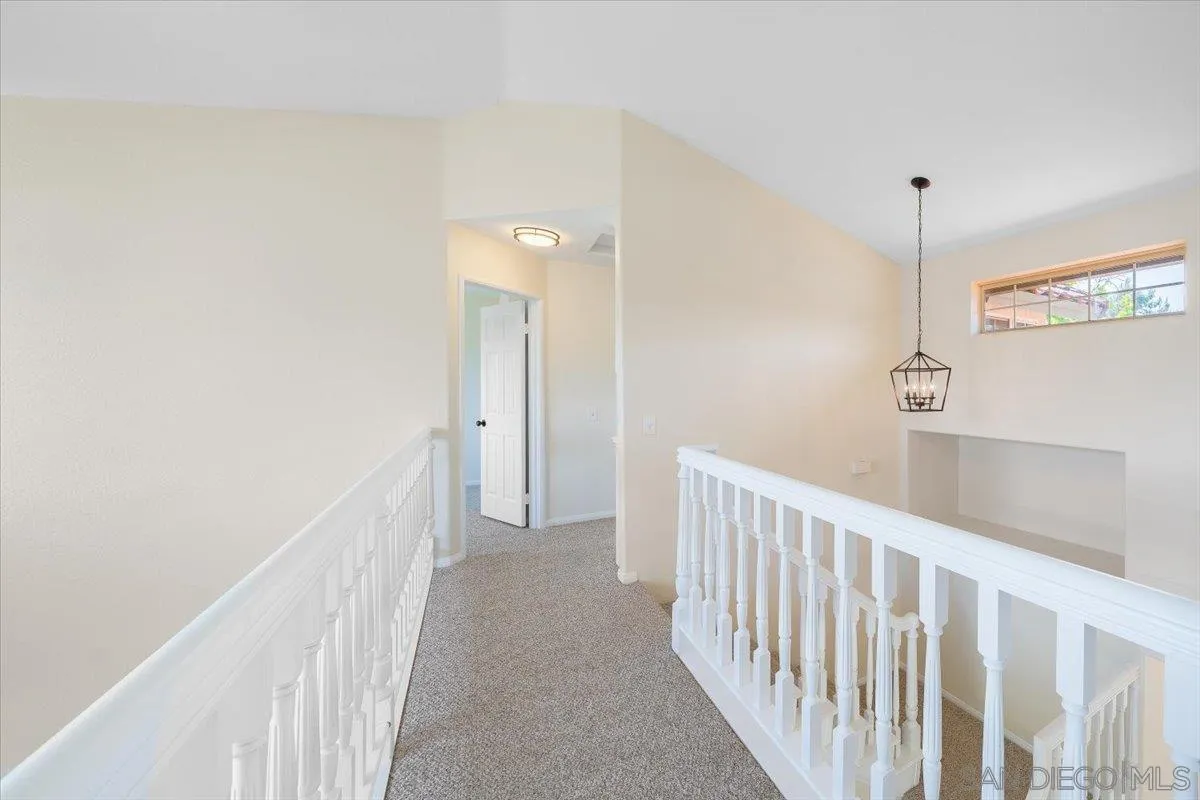 https://cdn.realtyfeed.com/cdn/127/260013295/02f7045b93ef780bd5607572ae7888e0.webp