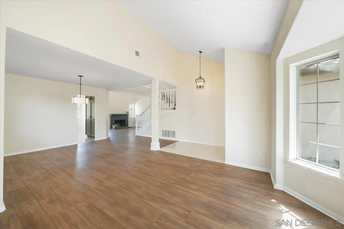 https://cdn.realtyfeed.com/cdn/127/260013295/89120a57476afe9acfd4b7e07d3efb40.webp