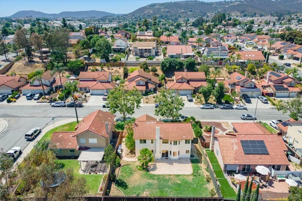 https://cdn.realtyfeed.com/cdn/127/260013295/8e5b1ca29bacde5ee71d5c73a100c7fd.webp