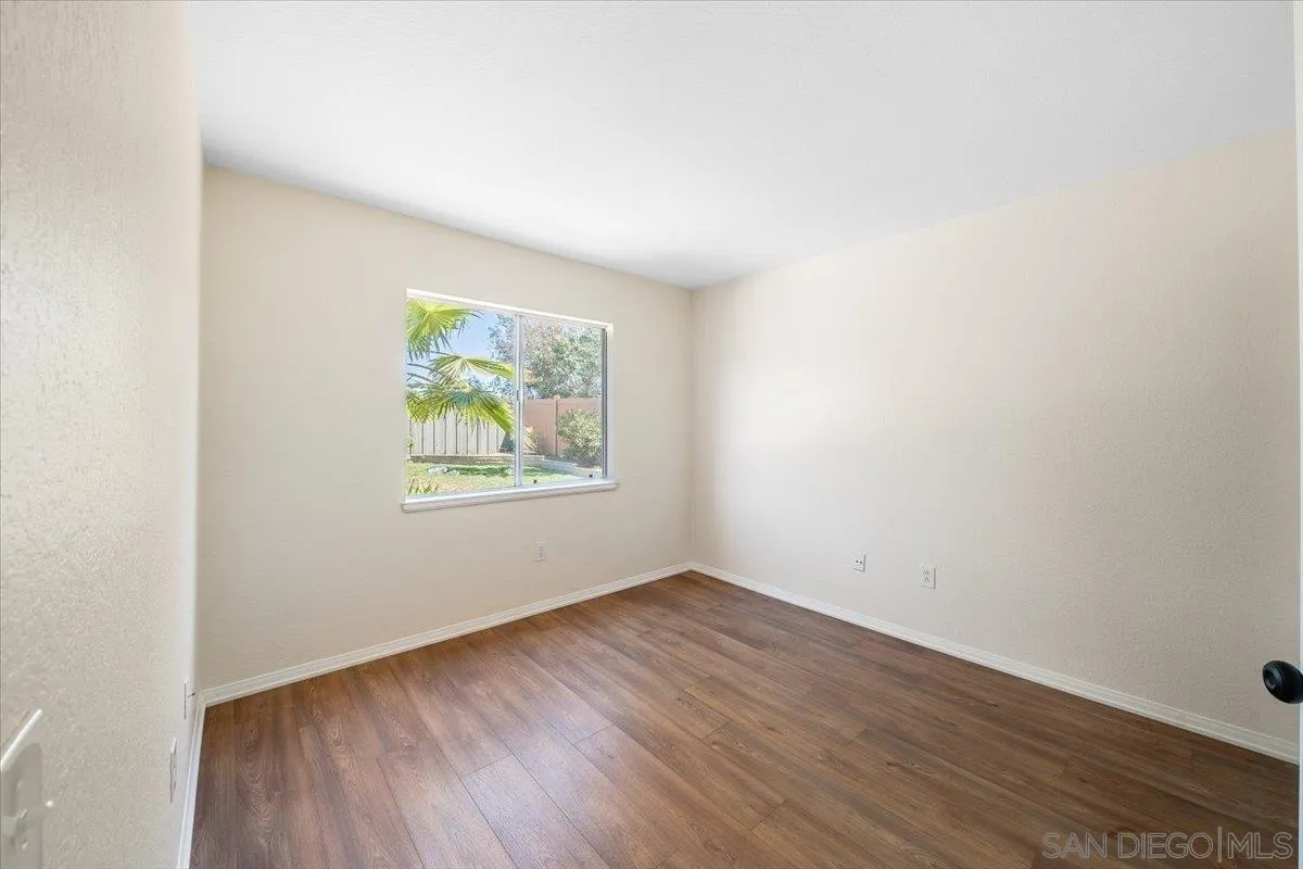https://cdn.realtyfeed.com/cdn/127/260013295/c228753b906238c12c7cbdc943457aaf.webp
