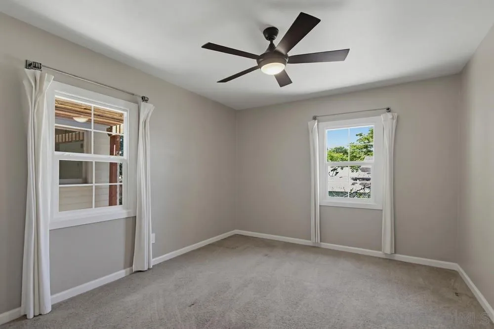 https://cdn.realtyfeed.com/cdn/127/260013296/61abe282e813d47ade2d67f6240a357a.webp