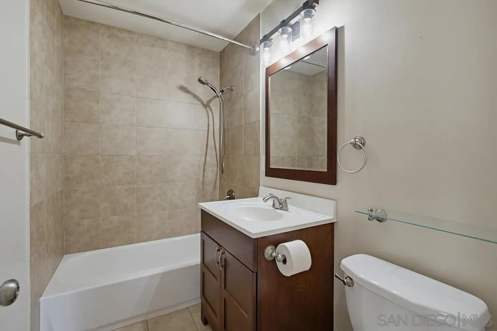 https://cdn.realtyfeed.com/cdn/127/260013296/b48b5d5ef2af59e98ab83903c9c5ac9f.webp
