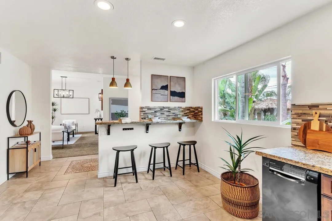 https://cdn.realtyfeed.com/cdn/127/260013299/2655aea9f58bd5d7ca0938af01625658.webp