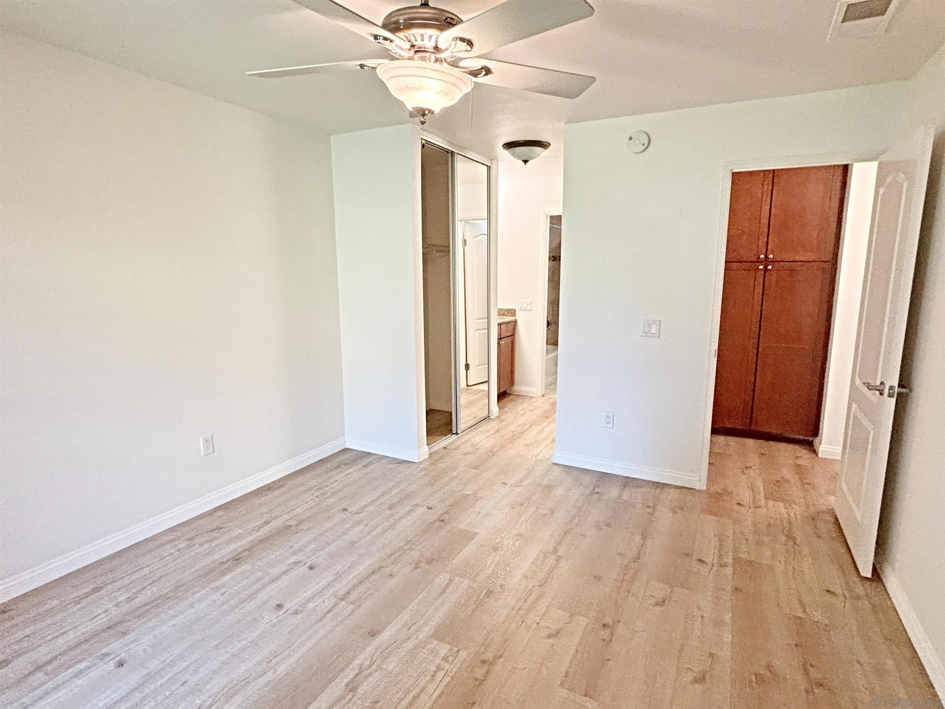 Photo #13: 260013301 Listing: Photo #13