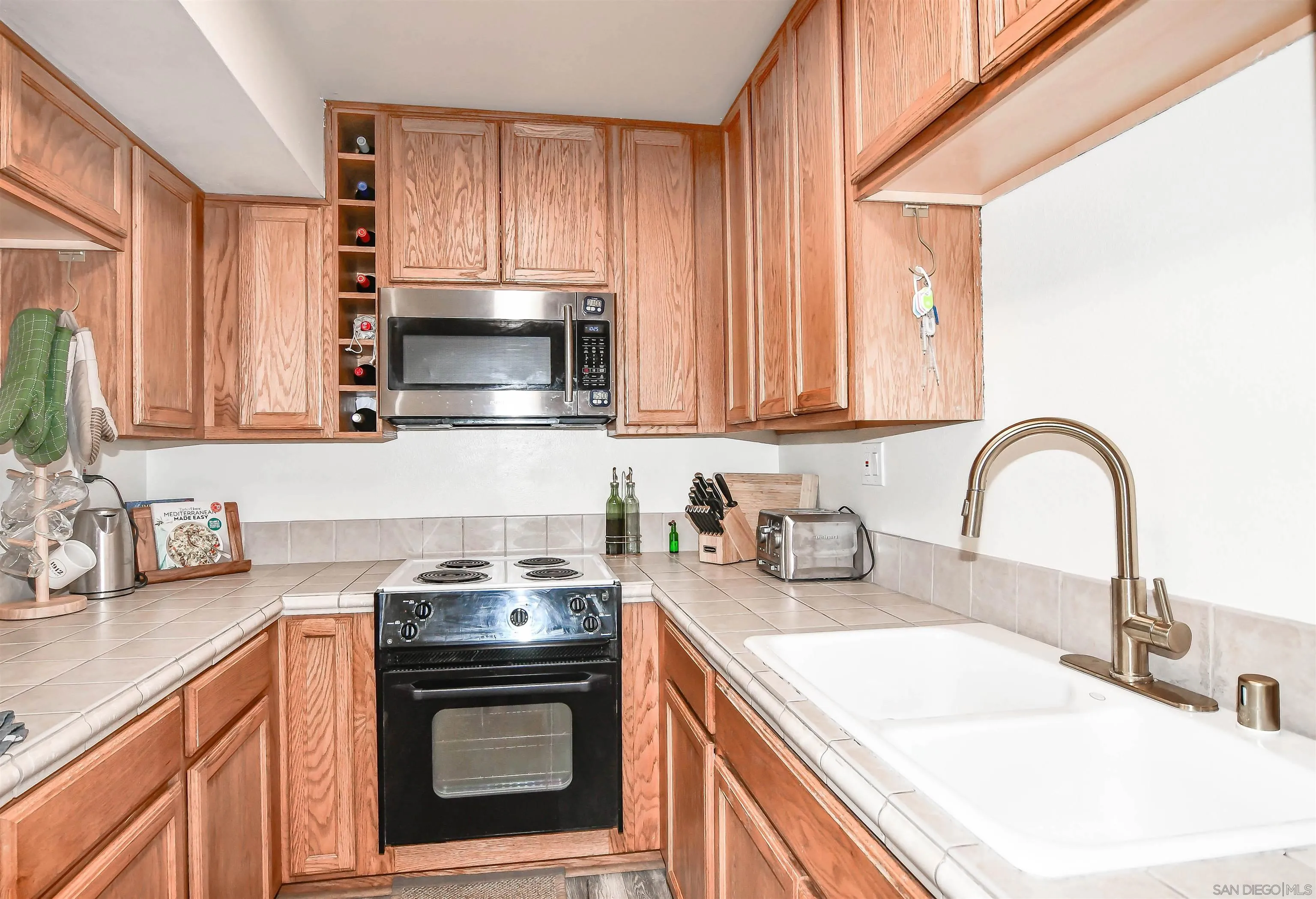 Photo #28: 260013303 Listing: Photo #28