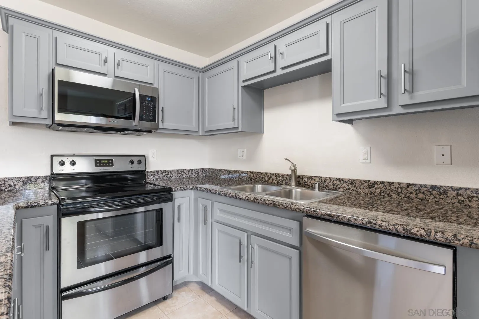 Photo #11: 260013304 Listing: Photo #11