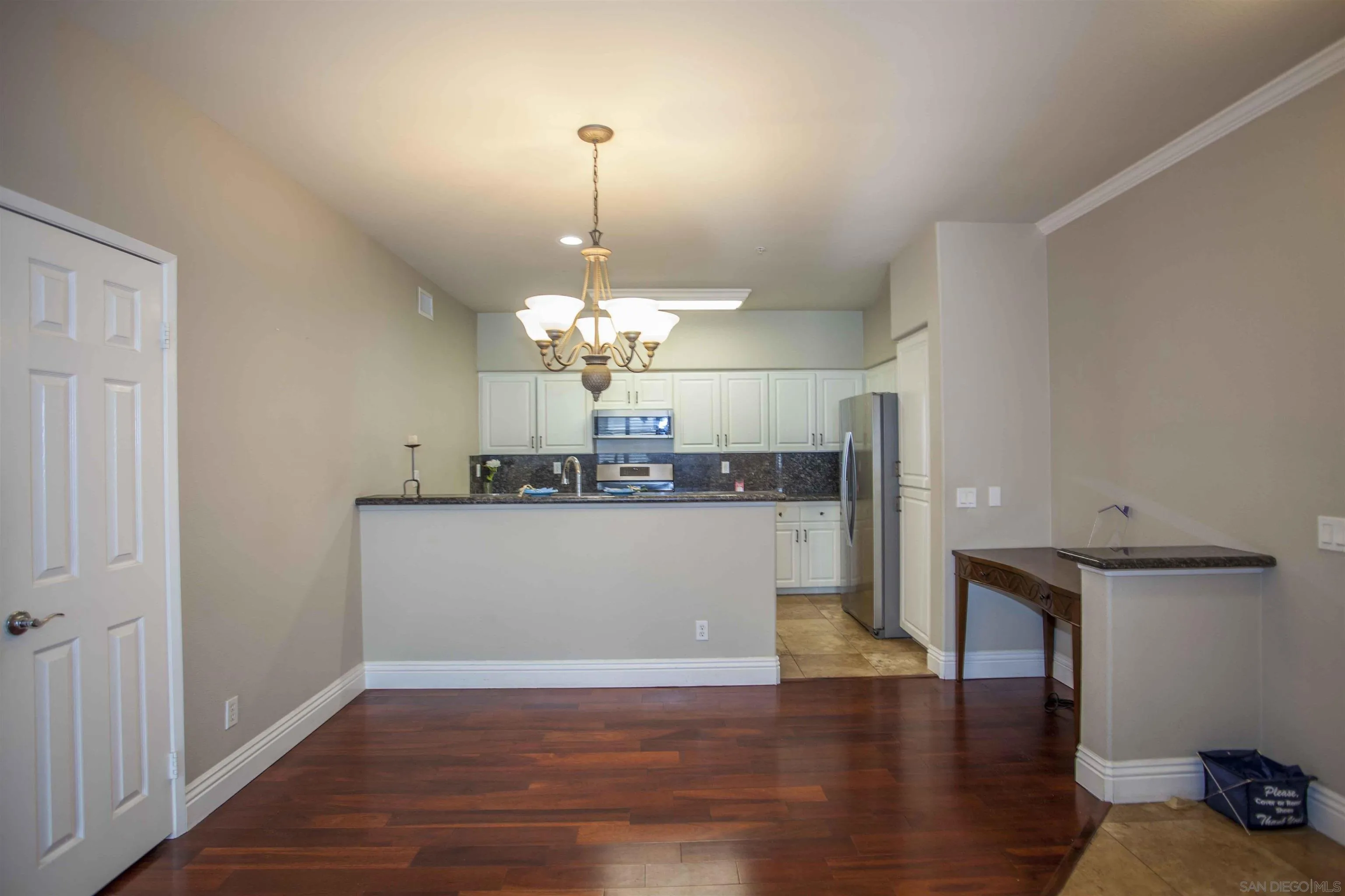 Photo #6: 260013314 Listing: Photo #6