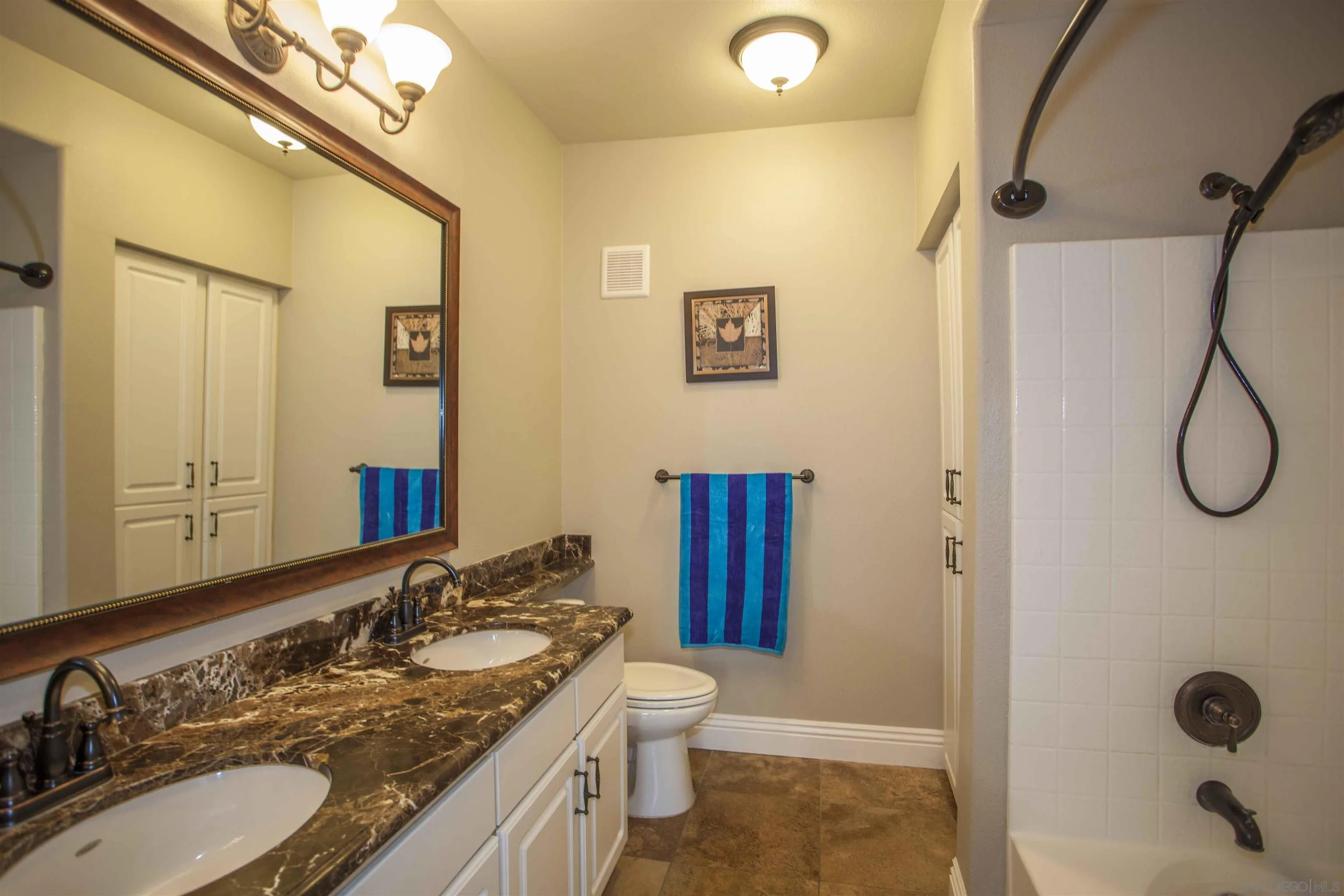 Photo #17: 260013314 Listing: Photo #17