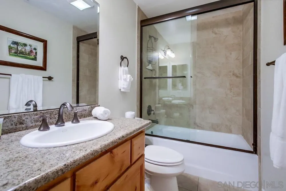 Photo #28: 260013315 Listing: Photo #28