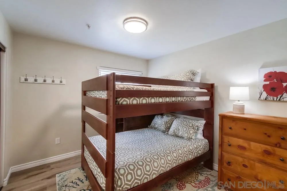 Photo #27: 260013315 Listing: Photo #27