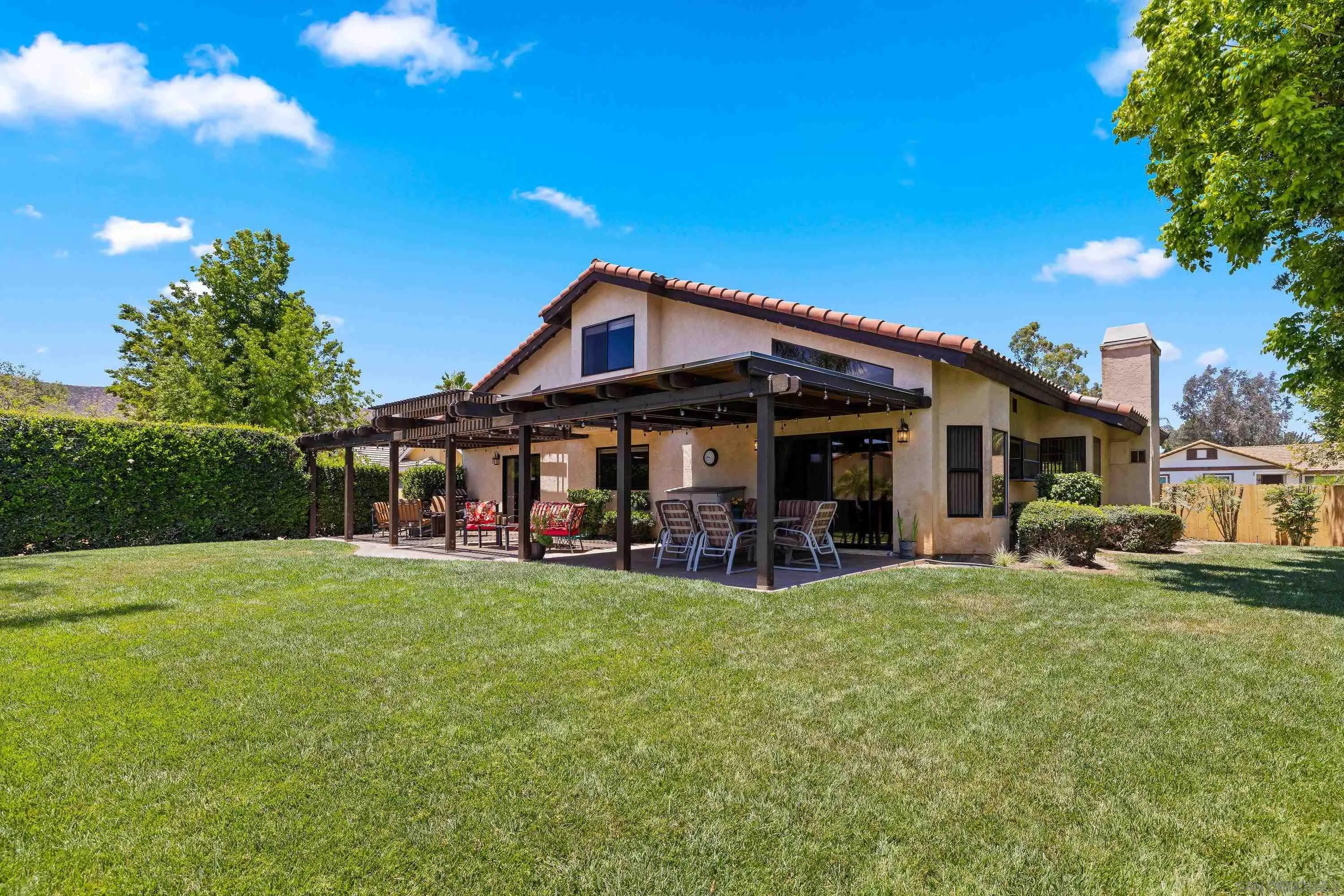 https://cdn.realtyfeed.com/cdn/127/260013319/0a053b4375170bf65cc299c0c5791ced.webp