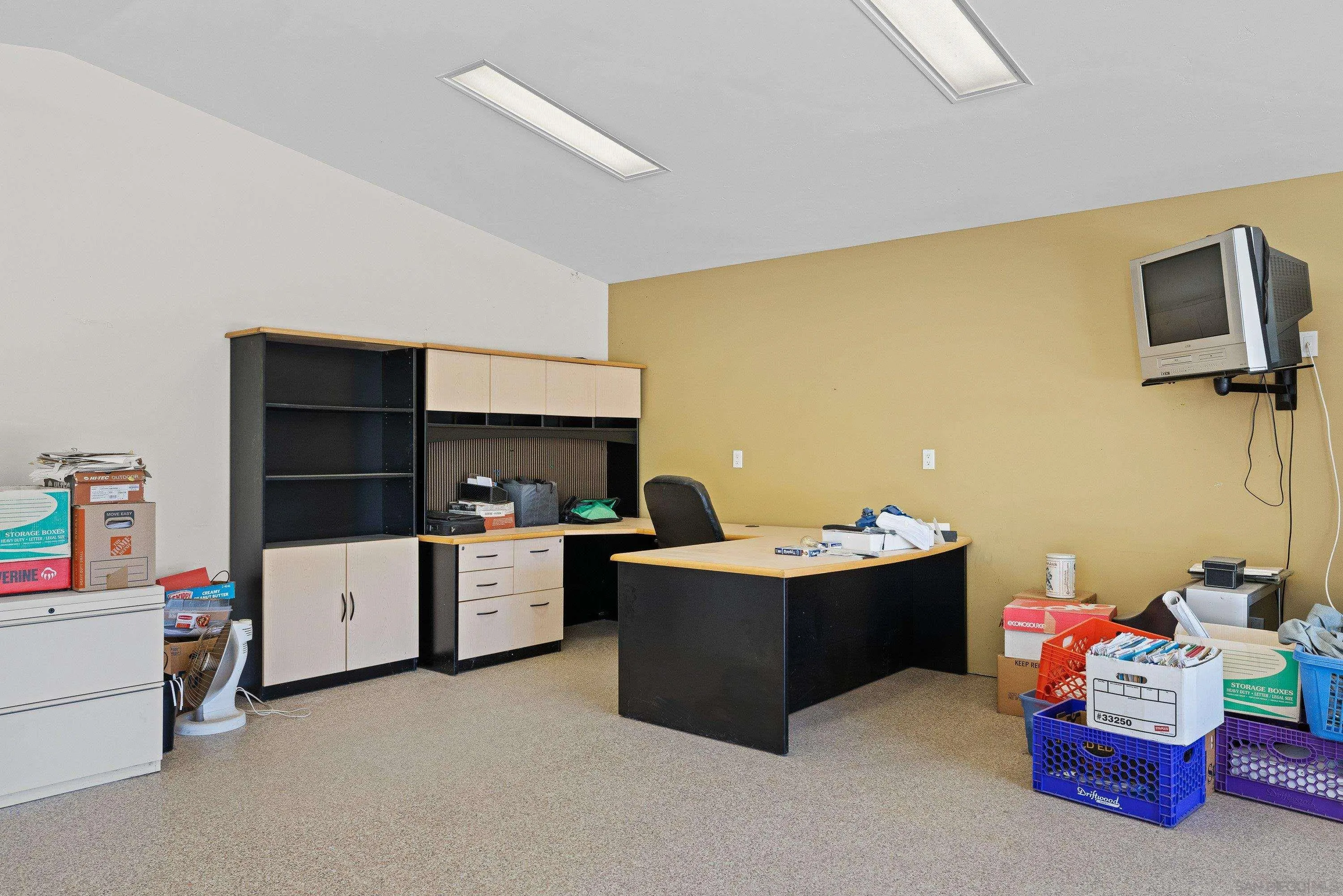 https://cdn.realtyfeed.com/cdn/127/260013319/41ea96d032328307e9ba840e6b8d777e.webp