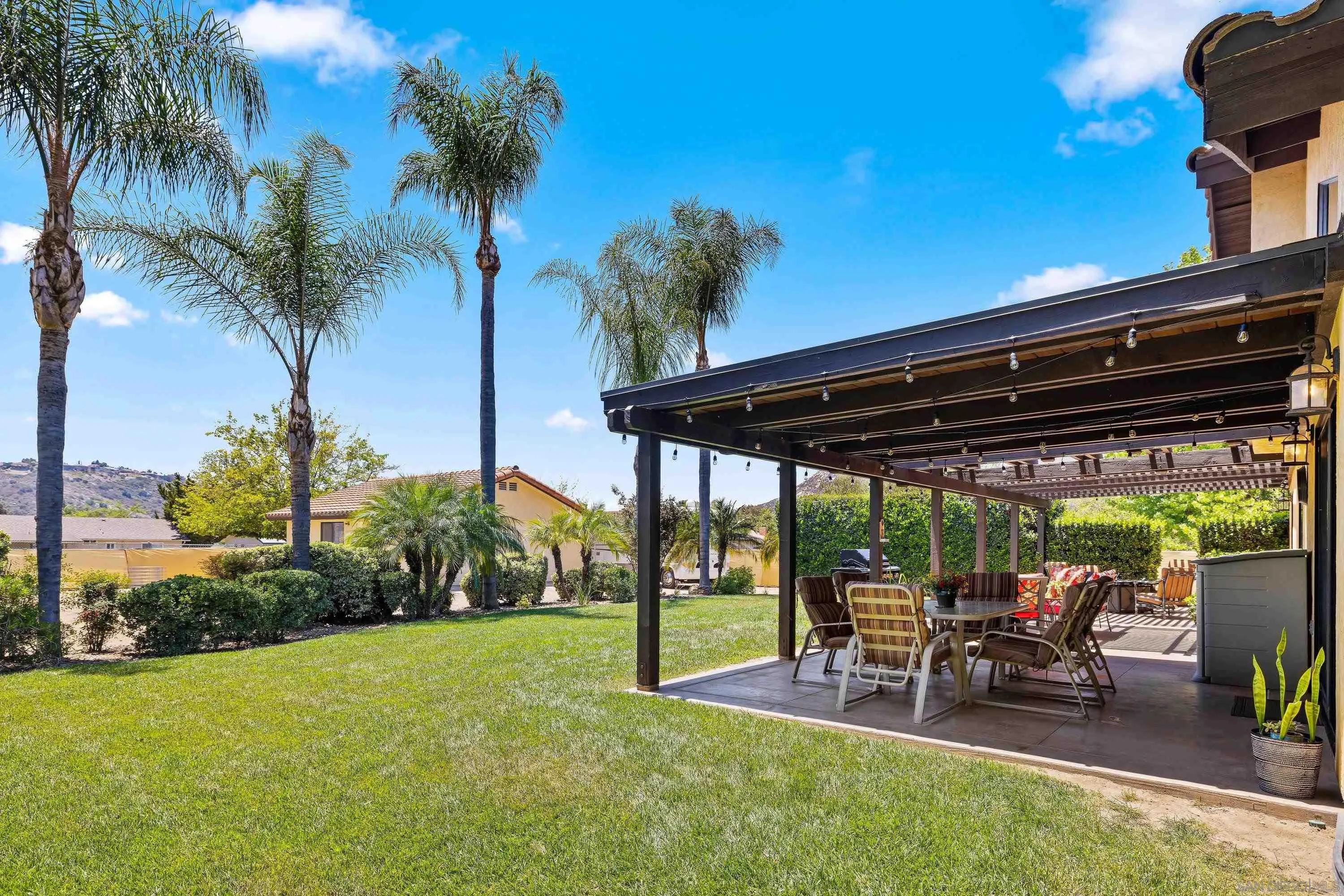 https://cdn.realtyfeed.com/cdn/127/260013319/87150b032d9c46c16230aa02846ac3a5.webp