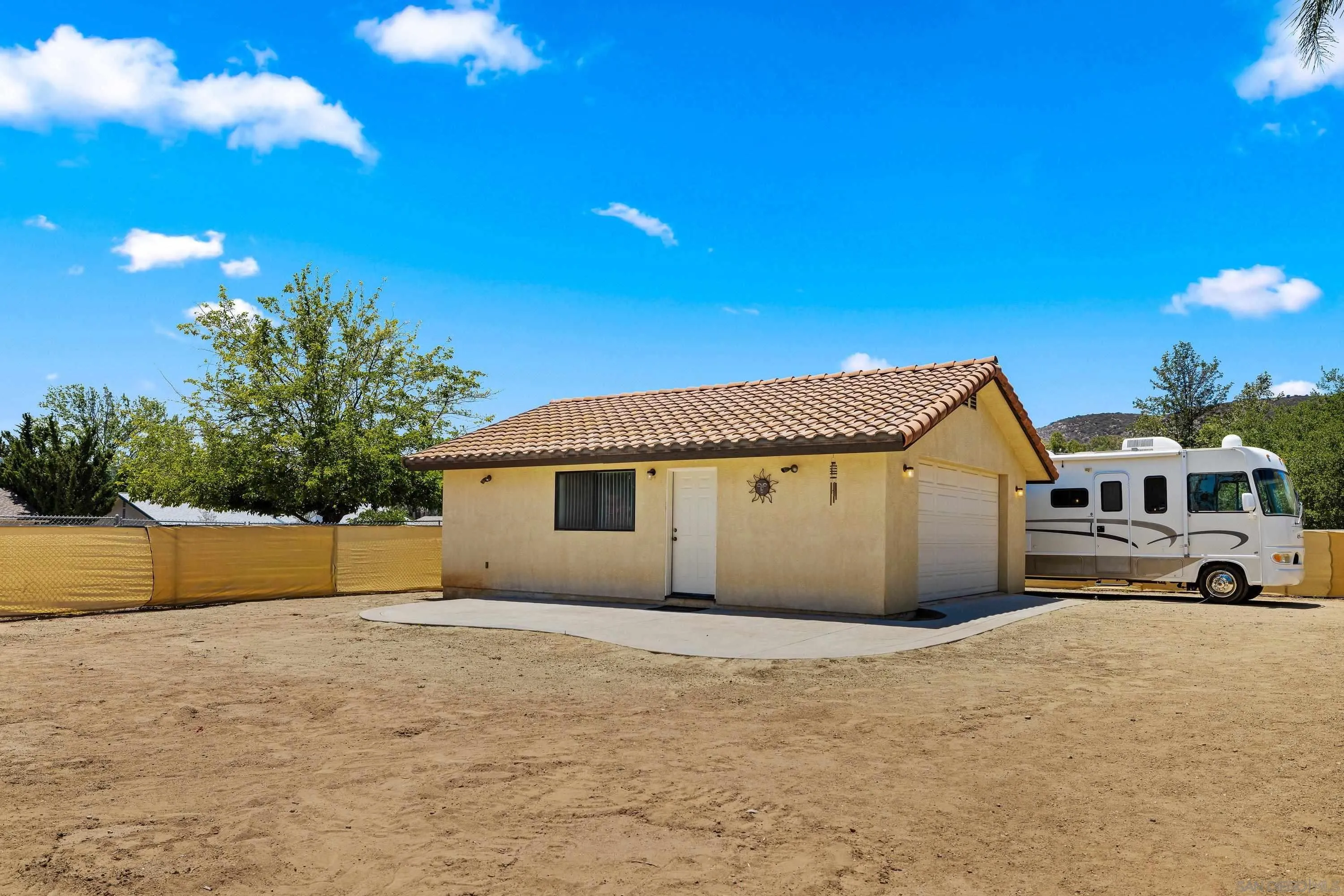https://cdn.realtyfeed.com/cdn/127/260013319/a82658633af62b8a2317e4bcc784ddab.webp