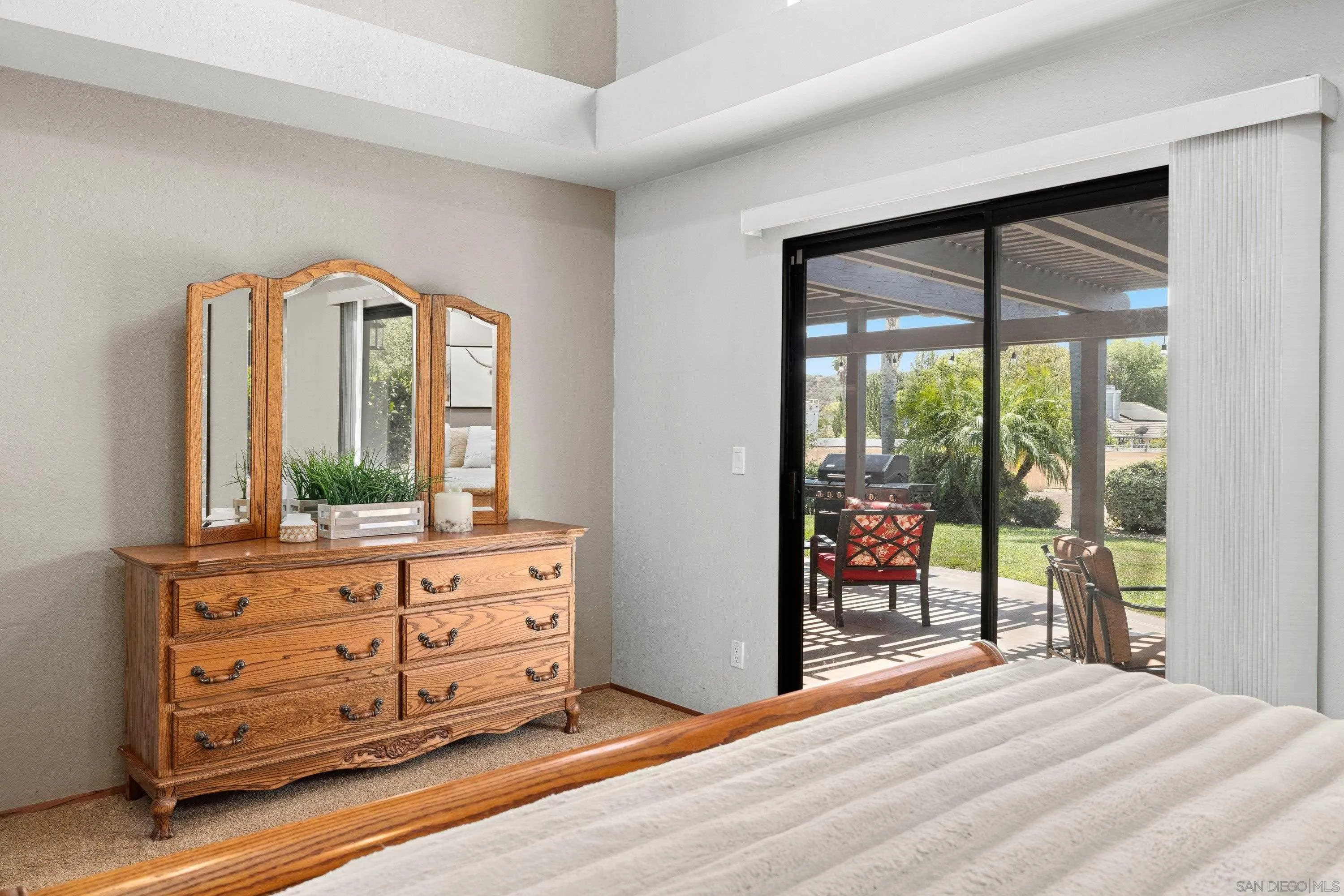 https://cdn.realtyfeed.com/cdn/127/260013319/e47fb4be029497c1153eee57e012db90.webp