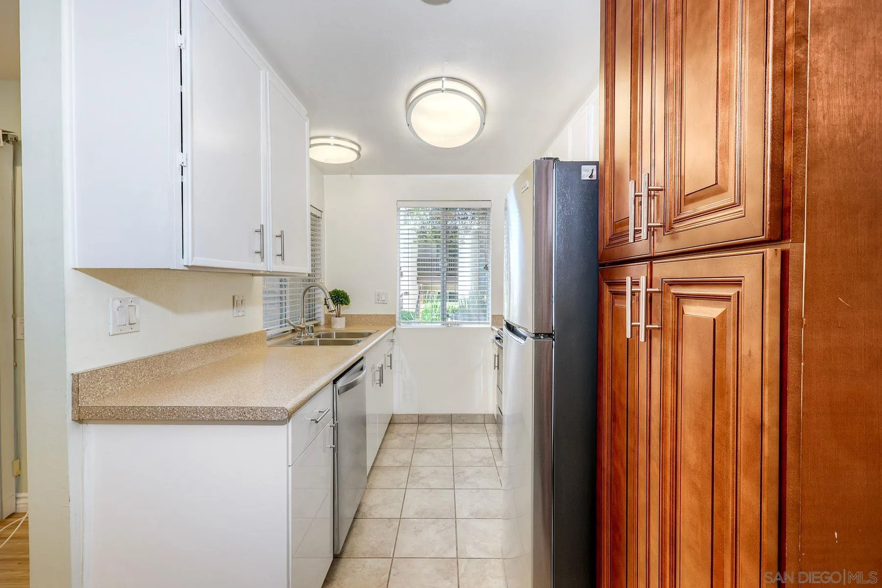Photo #10: 260013320 Listing: Photo #10