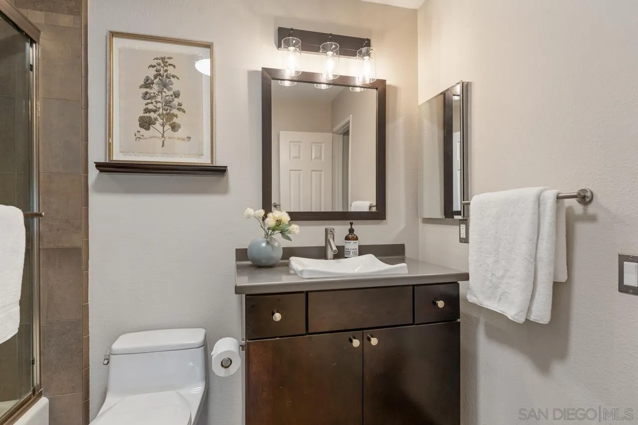Photo #32: 260013326 Listing: Photo #32