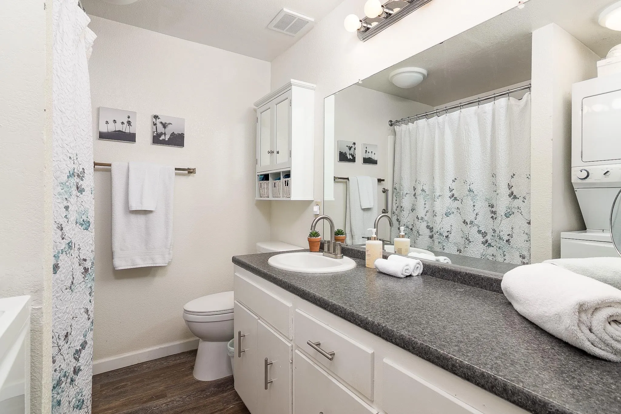 Photo #21: 260013333 Listing: Photo #21